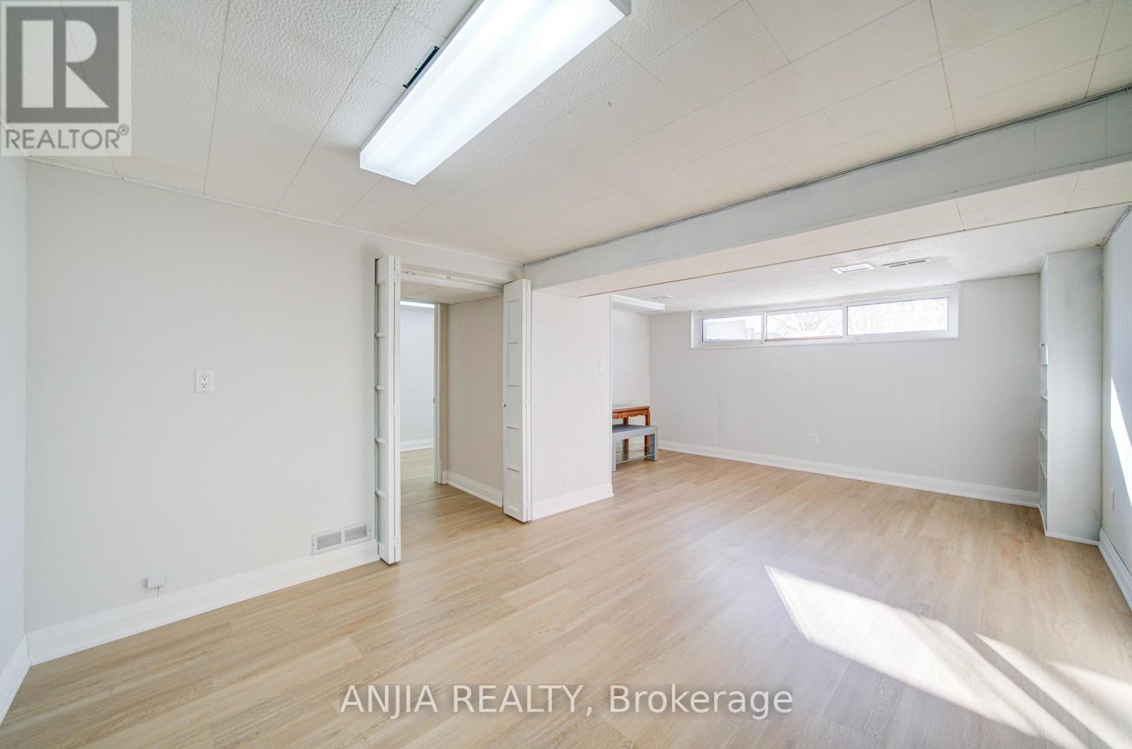 36 Birchard Street, Toronto, Ontario  M1T 1Z2 - Photo 37 - E13020426