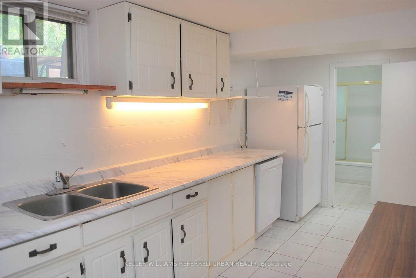 BSMT - 53 SILVIO AVENUE, Toronto, Ontario