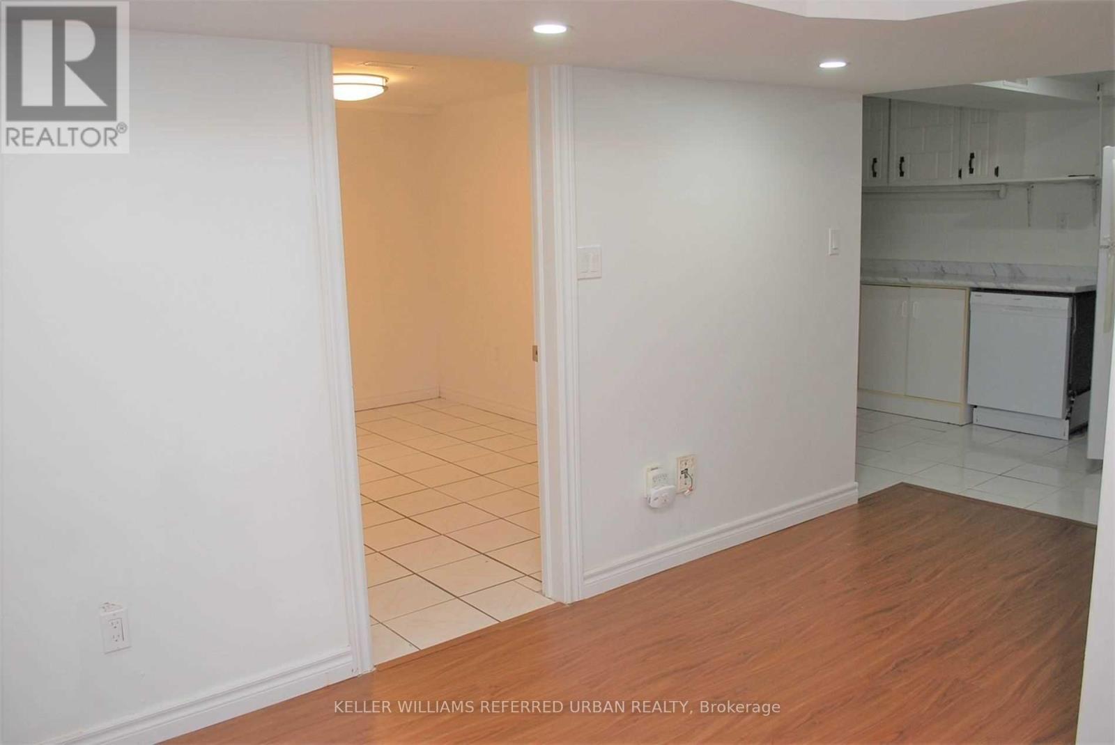 Bsmt - 53 Silvio Avenue, Toronto, Ontario  M1K 1V4 - Photo 8 - E13020474