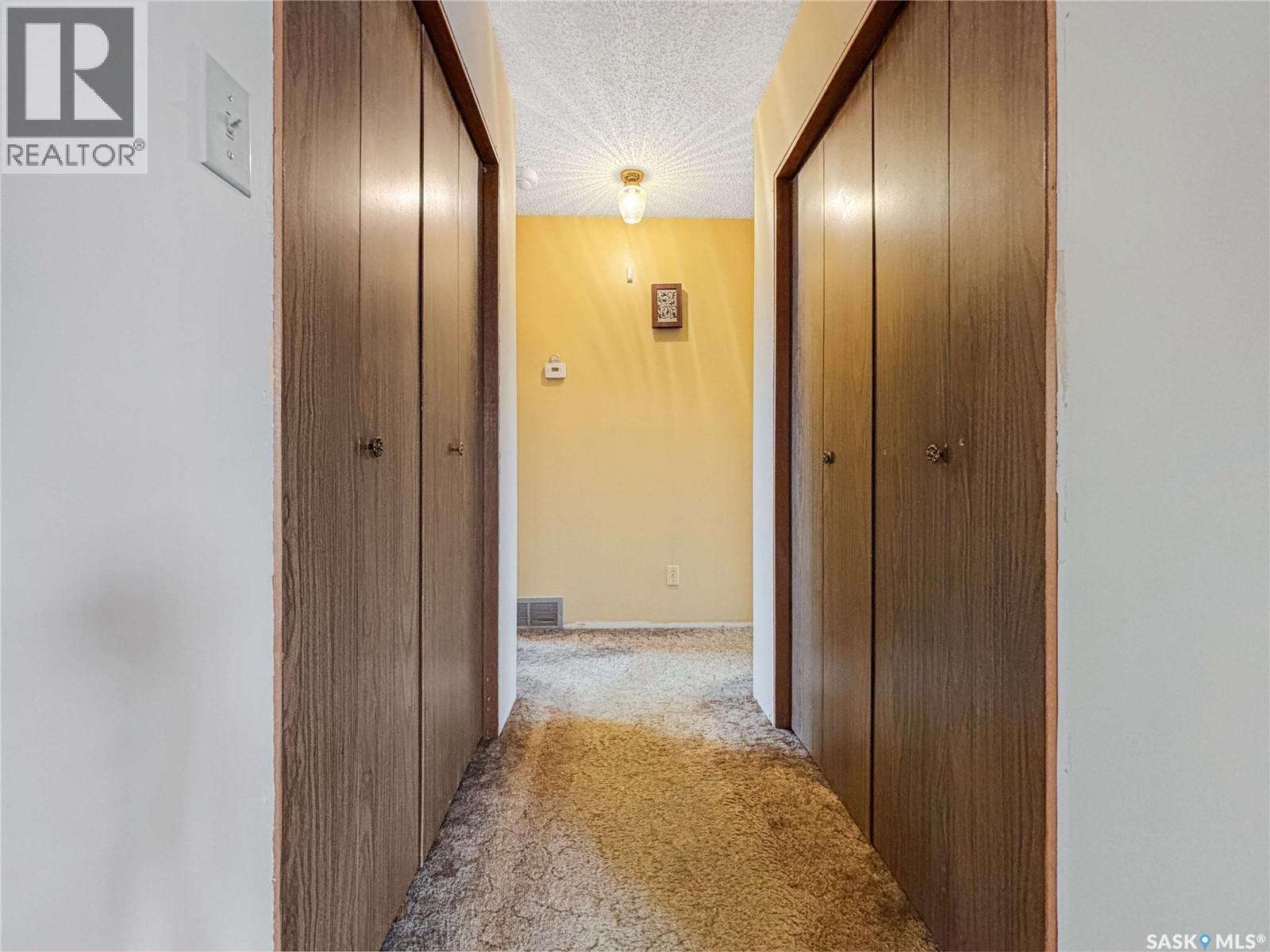 3946 Diefenbaker Drive, Saskatoon, Saskatchewan  S7L 6C6 - Photo 8 - SK033414