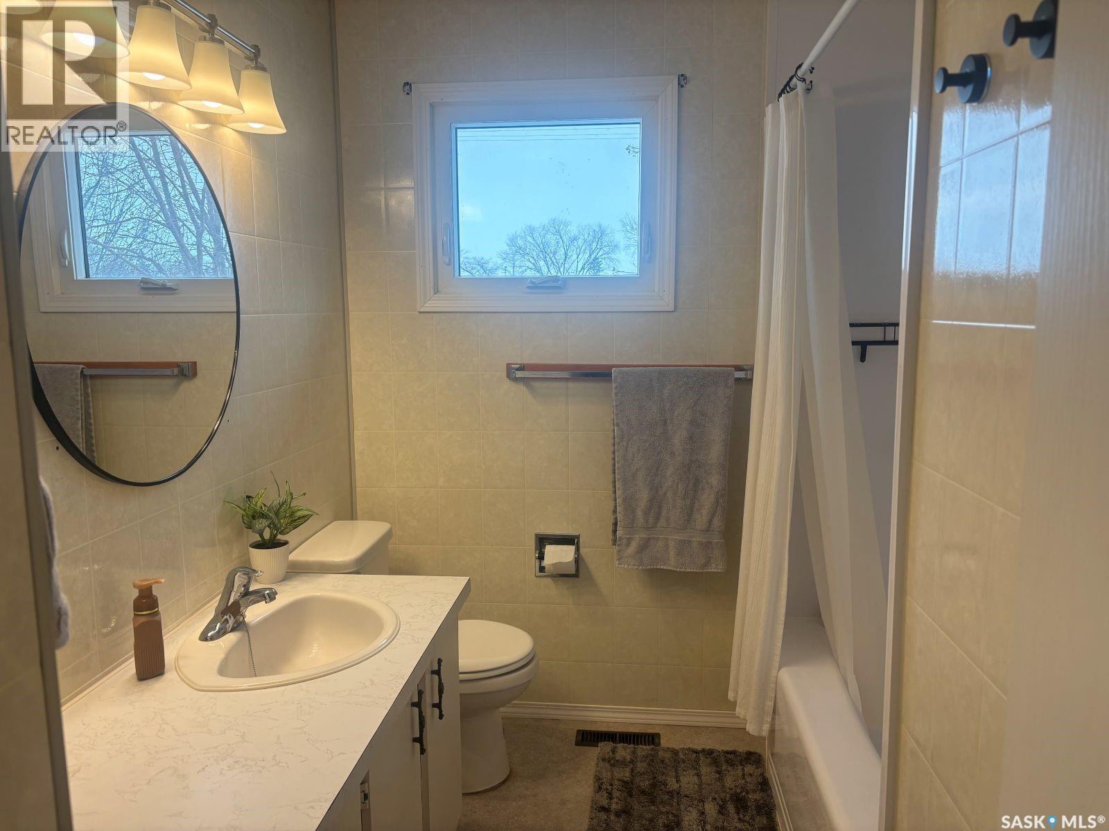 18 Waterloo Road, Yorkton, Saskatchewan  S3N 3E8 - Photo 14 - SK033404