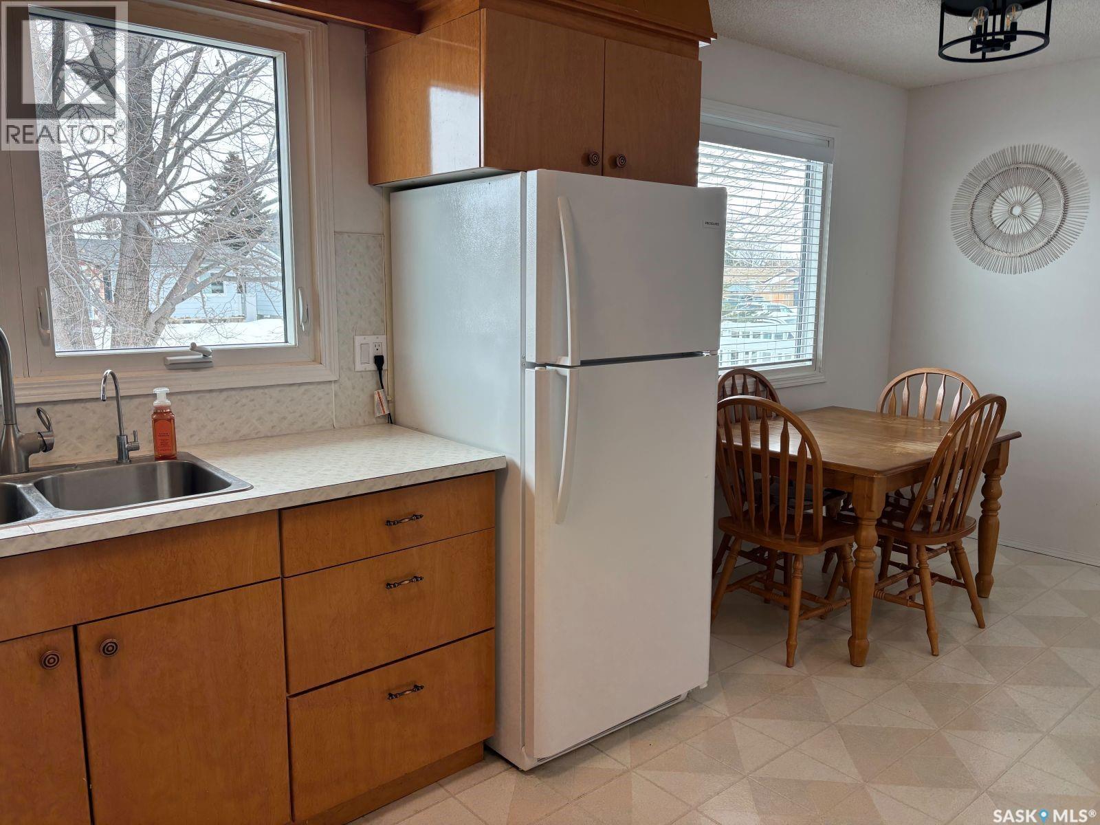 18 Waterloo Road, Yorkton, Saskatchewan  S3N 3E8 - Photo 8 - SK033404