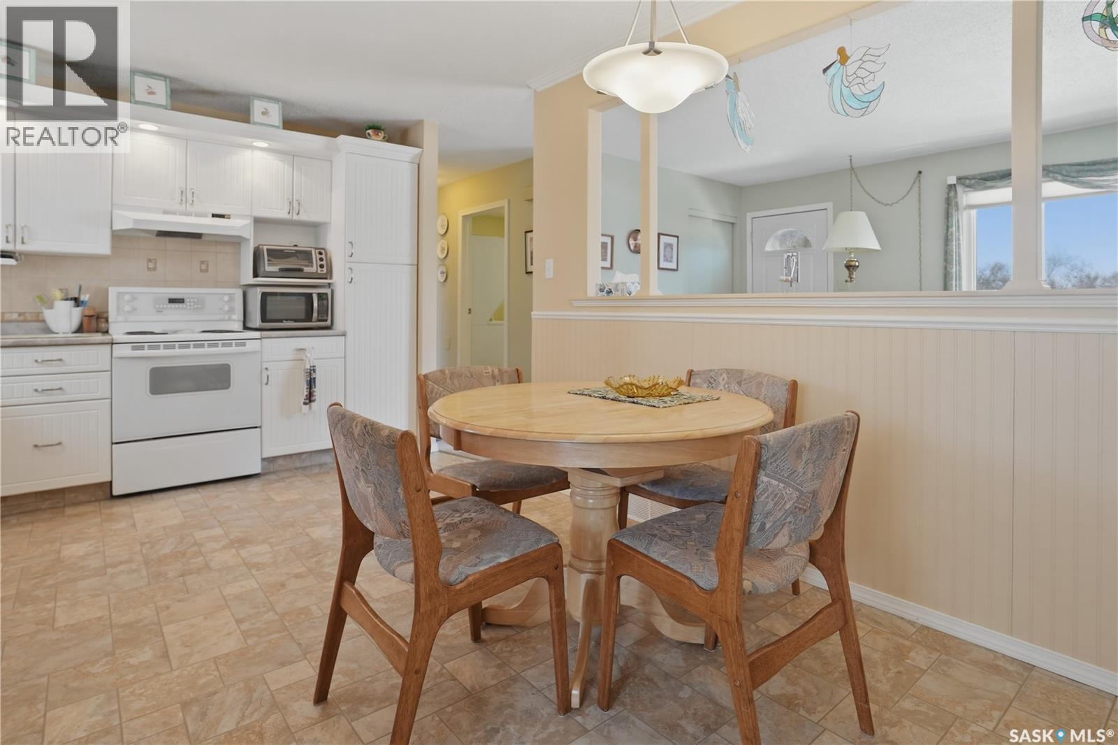 1551 Mackenzie King Crescent, North Battleford, Saskatchewan  S9A 3C5 - Photo 11 - SK033384