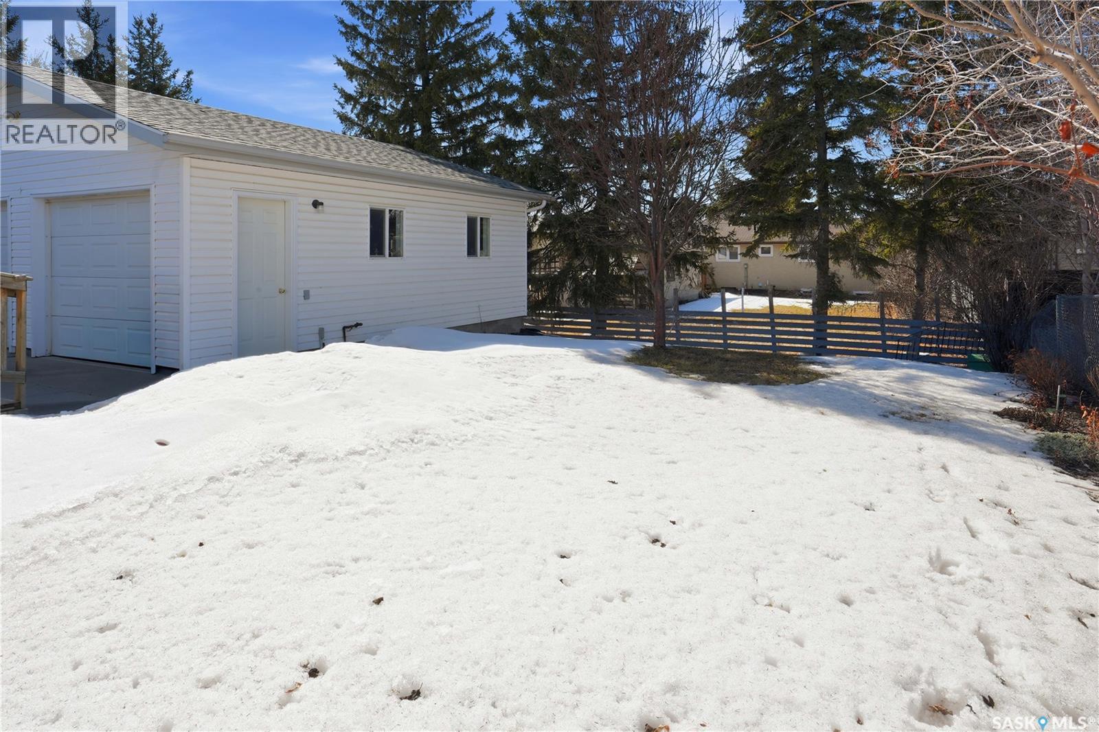1551 Mackenzie King Crescent, North Battleford, Saskatchewan  S9A 3C5 - Photo 28 - SK033384