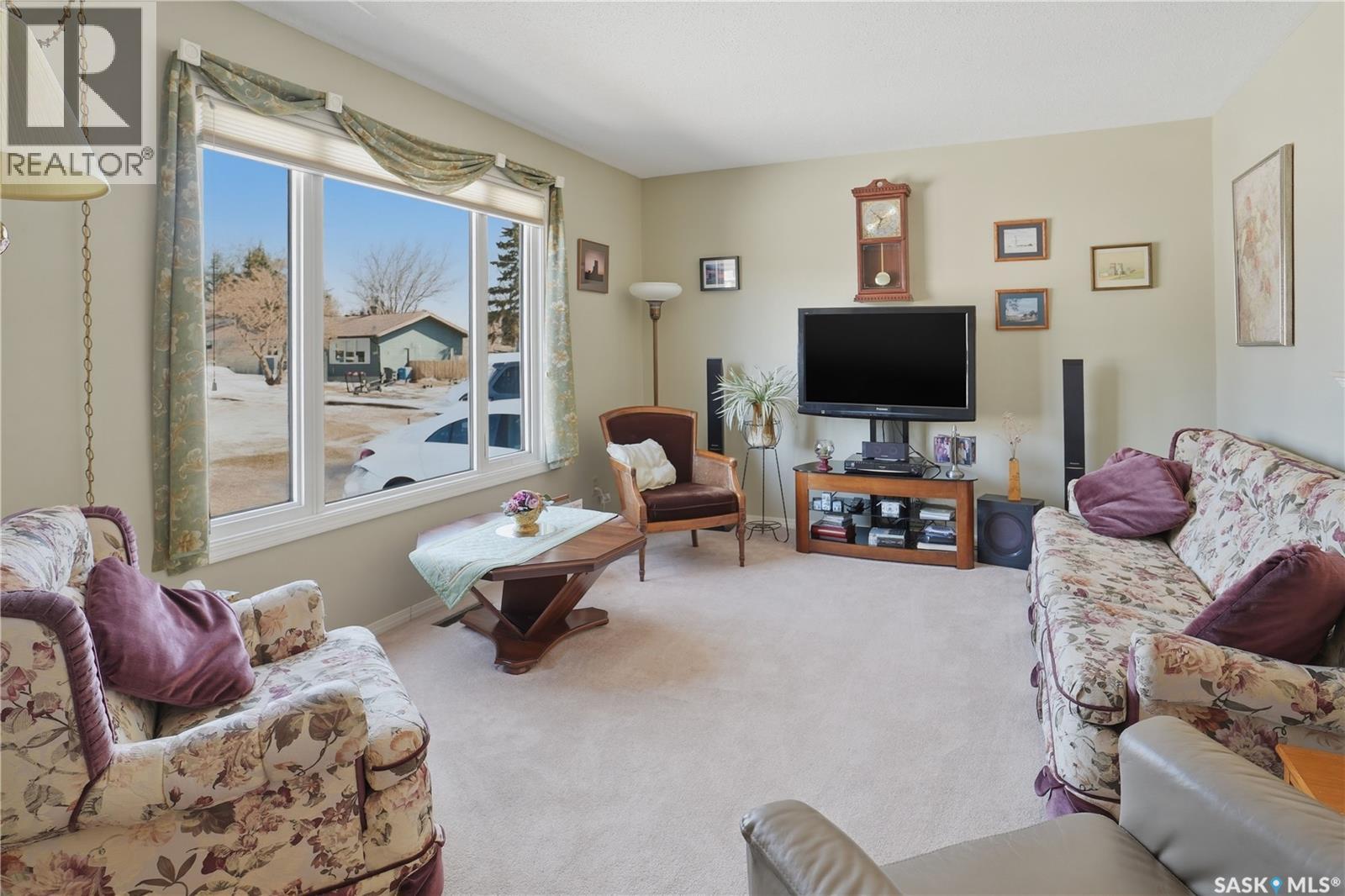 1551 Mackenzie King Crescent, North Battleford, Saskatchewan  S9A 3C5 - Photo 4 - SK033384