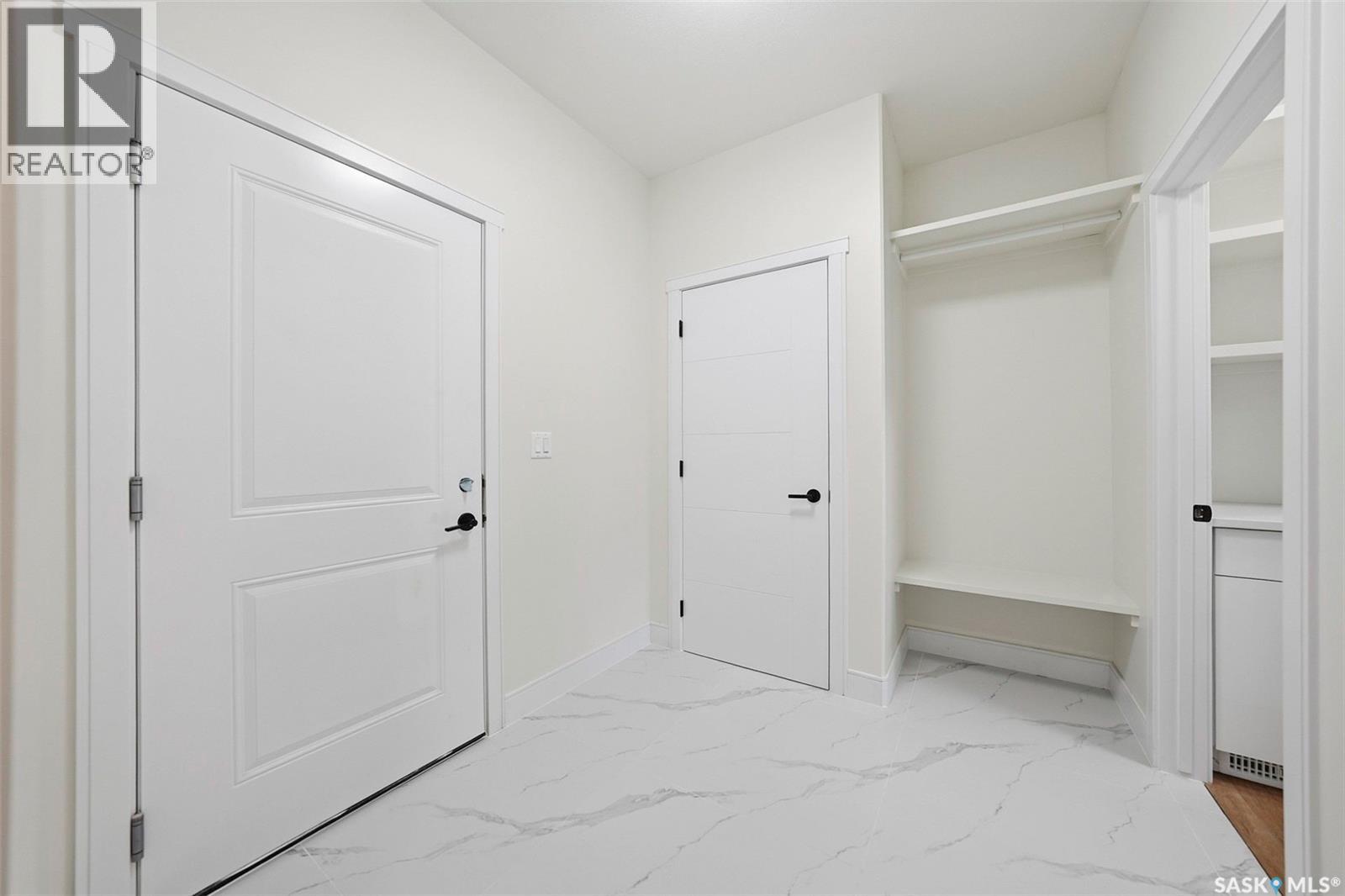 335 Sharma Crescent, Saskatoon, Saskatchewan  S7W 1J1 - Photo 19 - SK033349