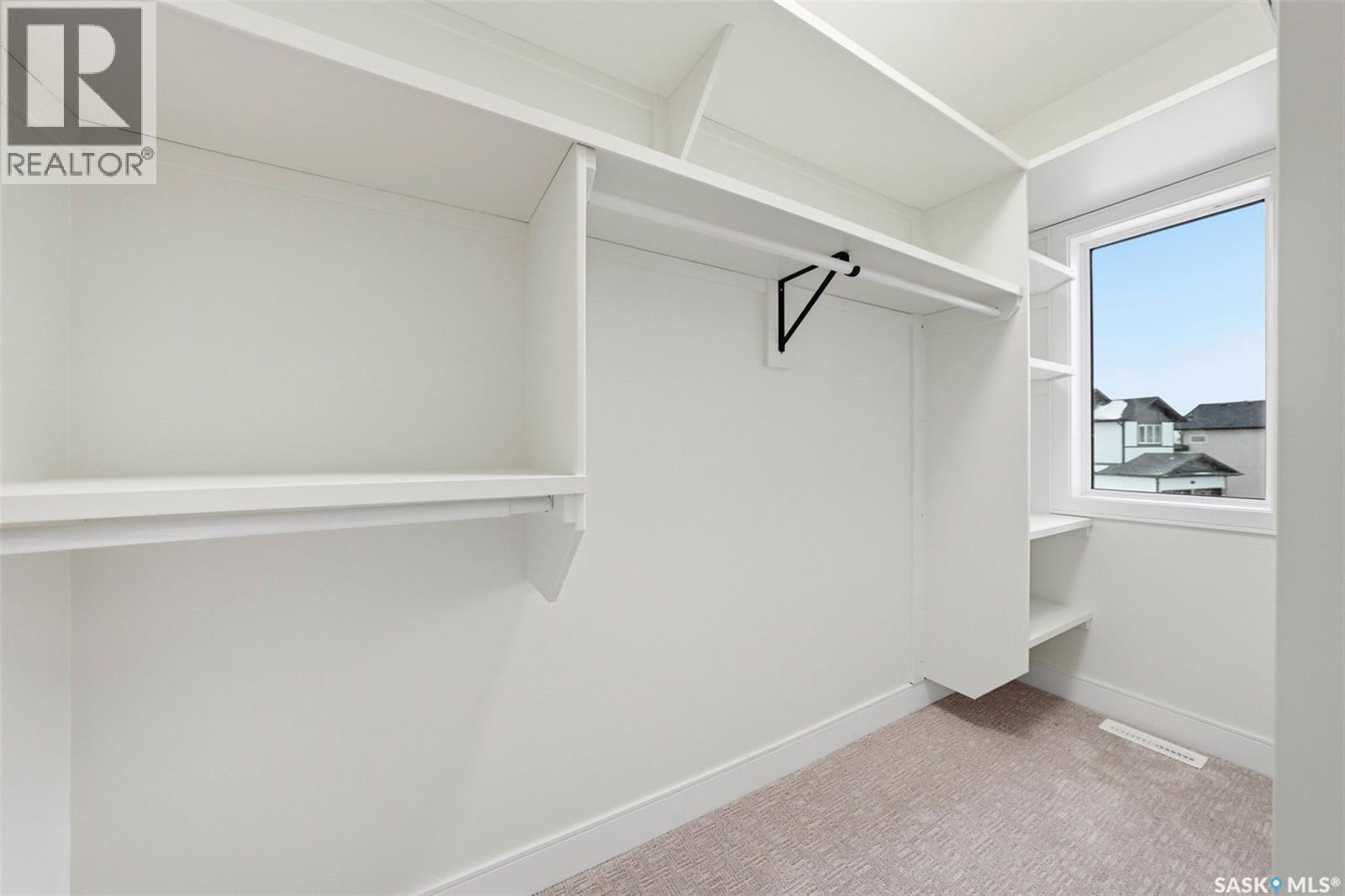 335 Sharma Crescent, Saskatoon, Saskatchewan  S7W 1J1 - Photo 24 - SK033349