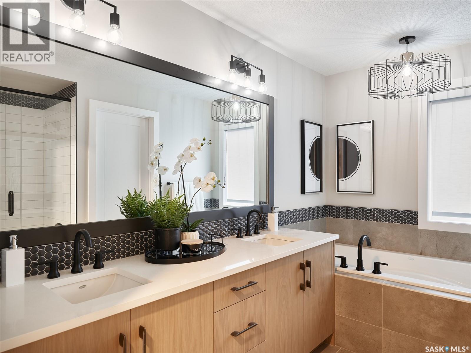 1122 Camden Gardens, White City, Saskatchewan  S4L 0G3 - Photo 7 - SK033205