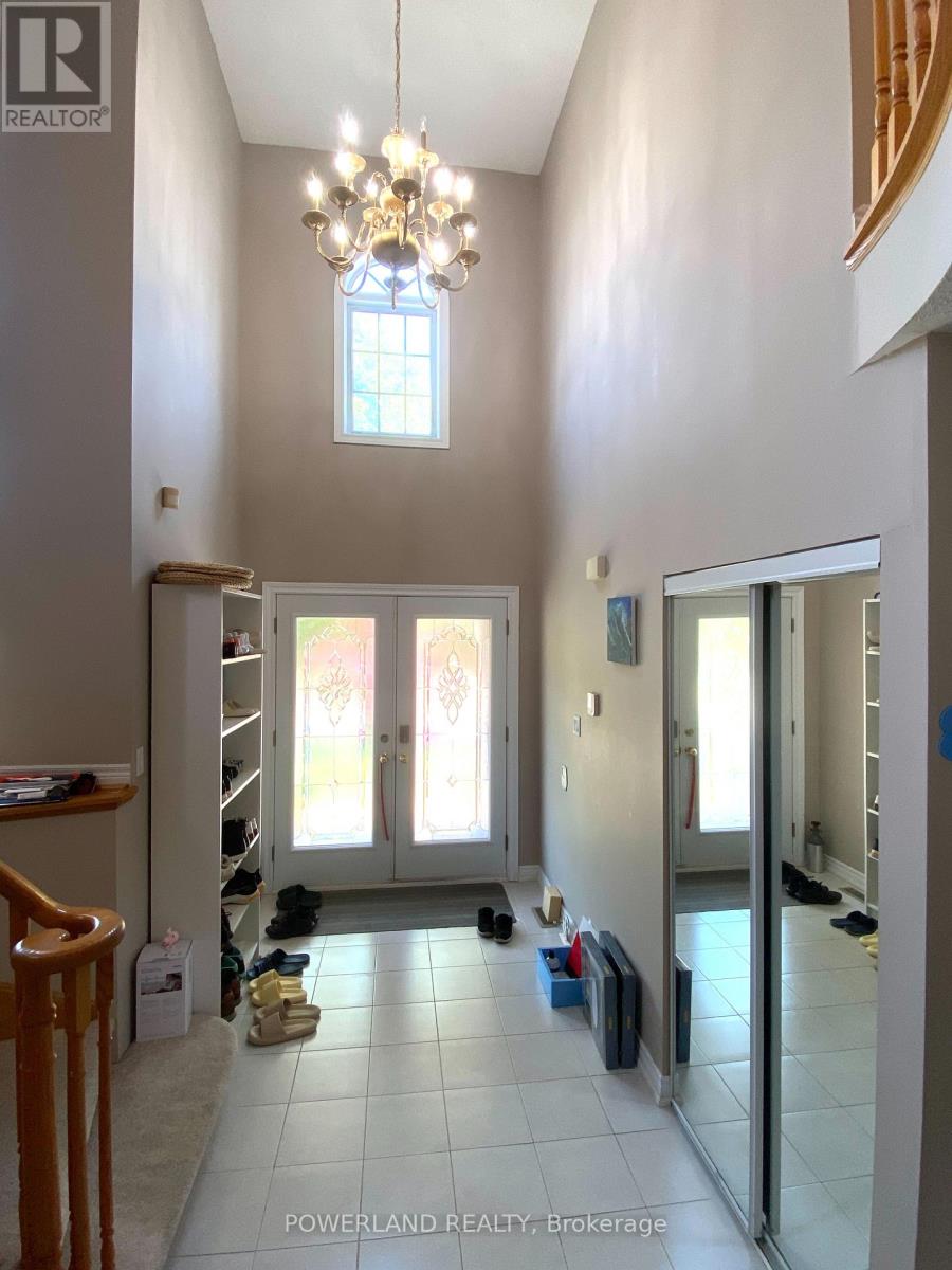 107 Quince Crescent, Markham, Ontario  L3S 3T7 - Photo 6 - N12935774