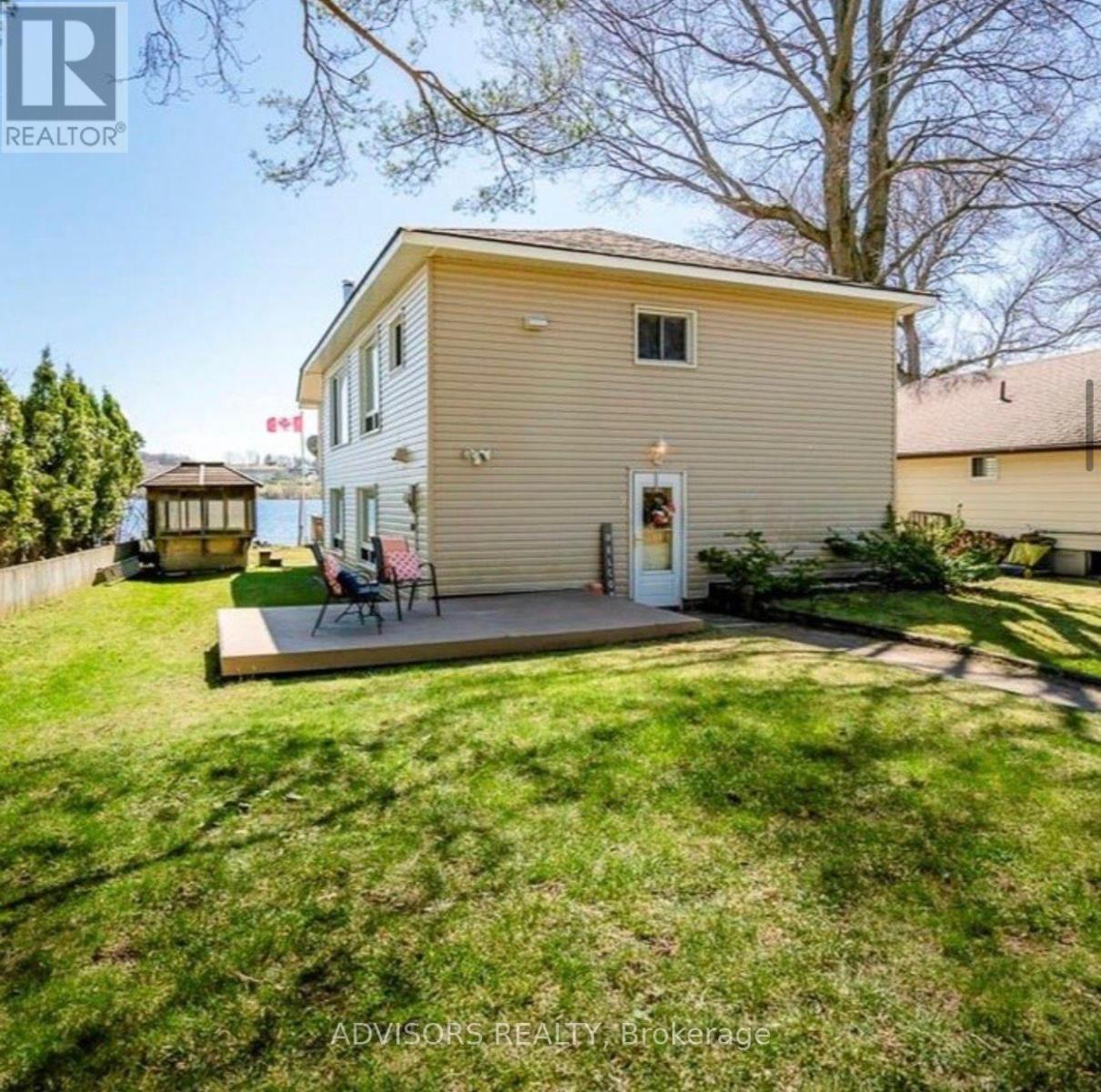 9 Bow Road, Tiny, Ontario  L9M 0B3 - Photo 2 - S12863938