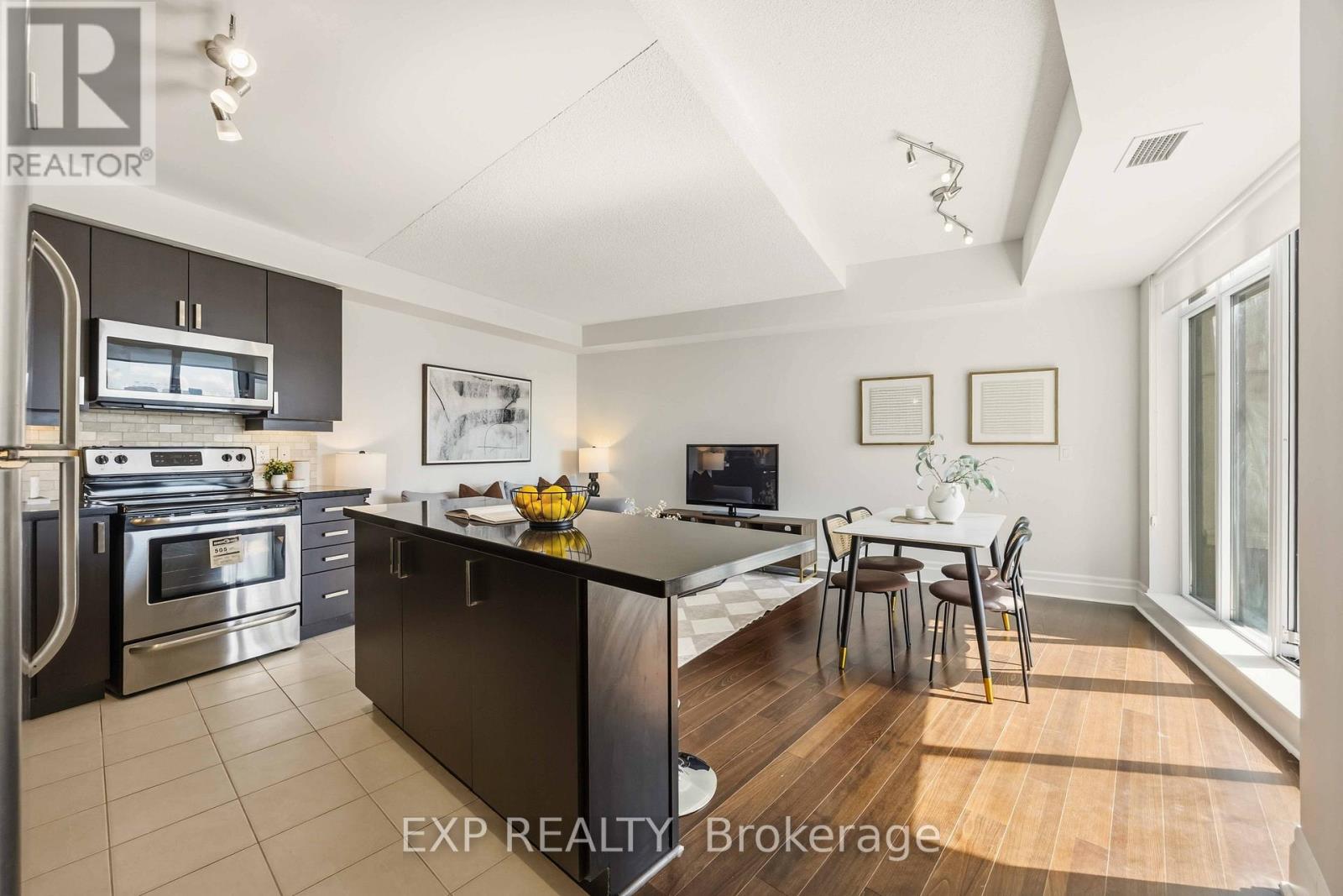 617 - 151 Upper Duke Crescent, Markham, Ontario  L6G 0E1 - Photo 6 - N13020208