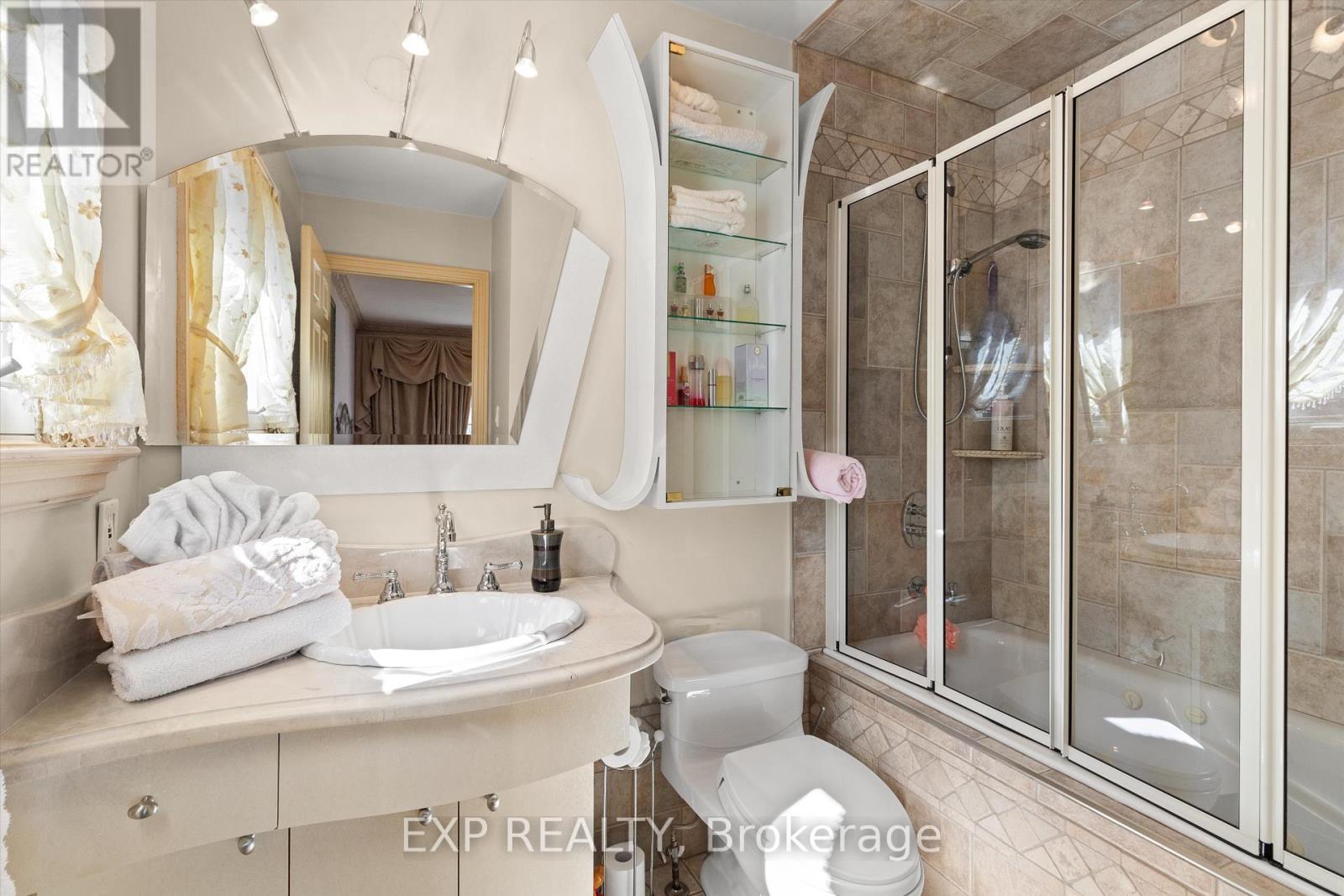 129 Rose Green Drive, Vaughan, Ontario  L4J 4R6 - Photo 22 - N13020320