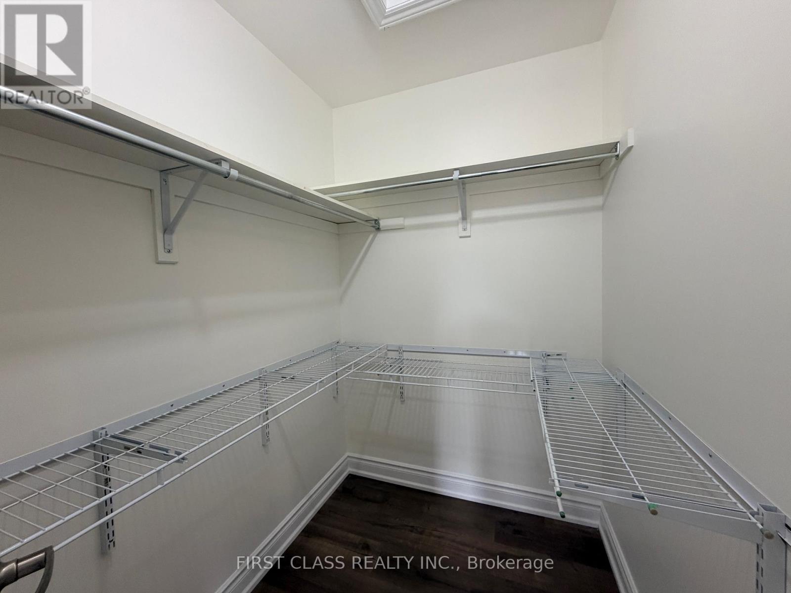 70 Livante Court, Markham, Ontario  L6C 1J5 - Photo 10 - N13020330