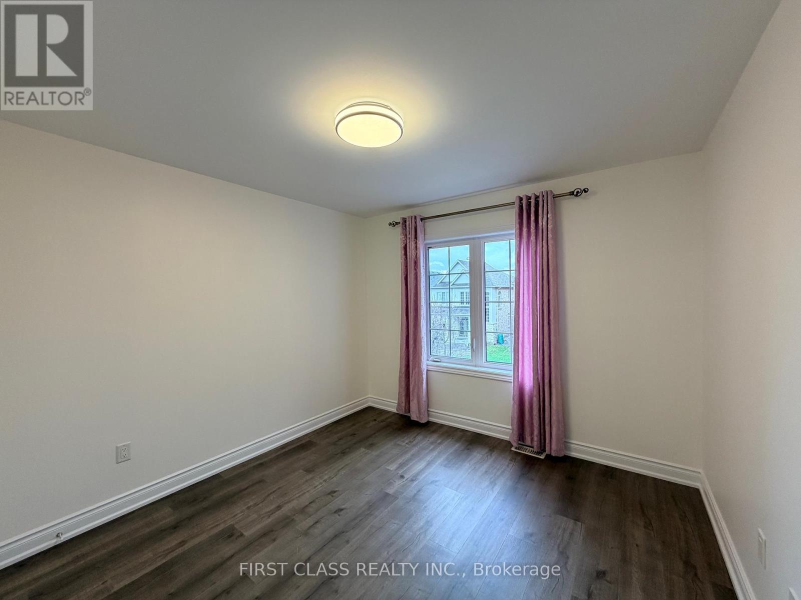 70 Livante Court, Markham, Ontario  L6C 1J5 - Photo 13 - N13020330