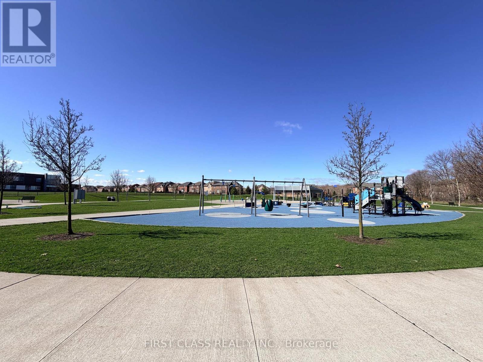 70 Livante Court, Markham, Ontario  L6C 1J5 - Photo 17 - N13020330