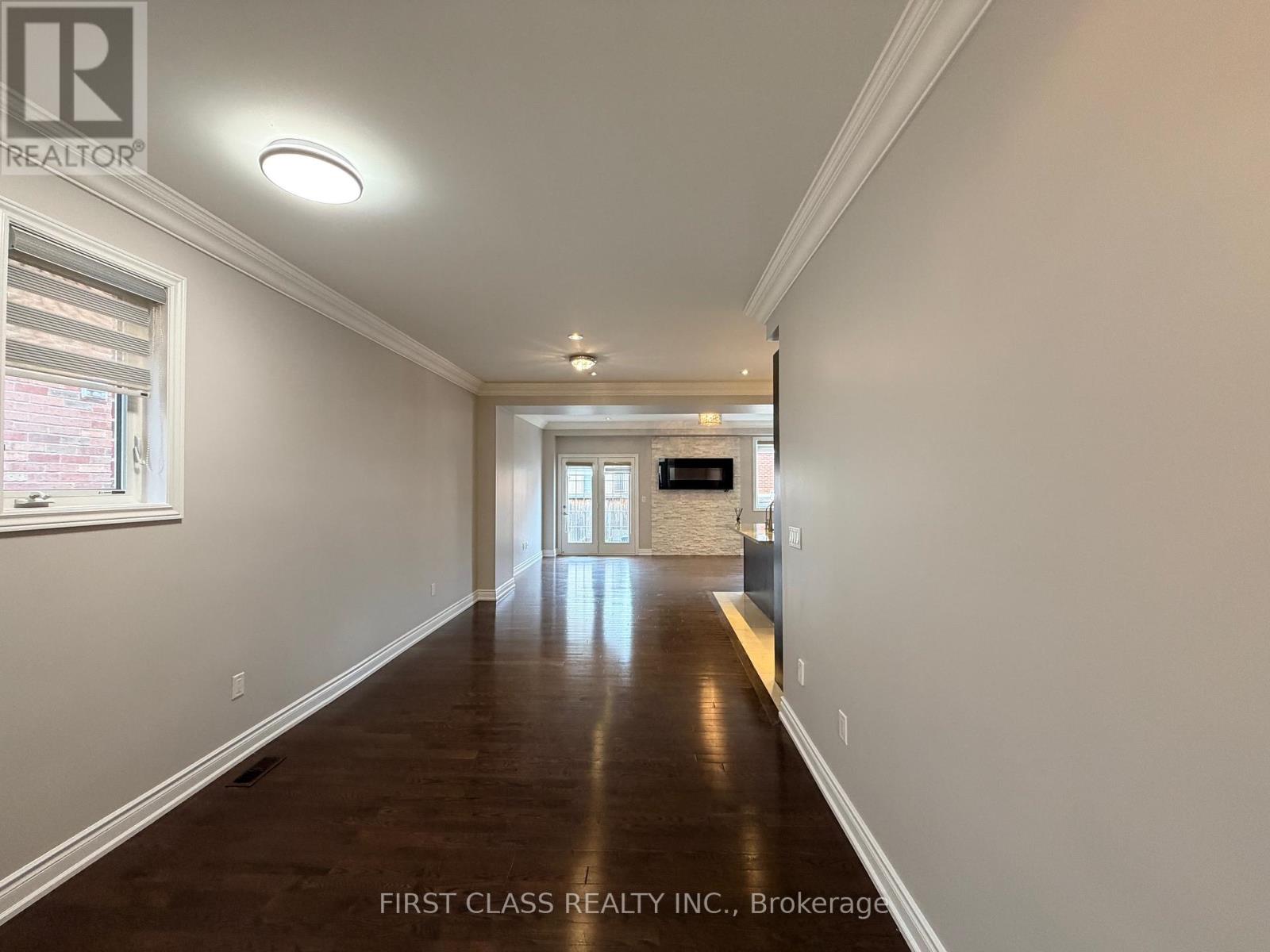 70 Livante Court, Markham, Ontario  L6C 1J5 - Photo 5 - N13020330