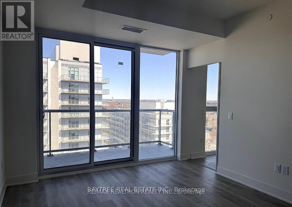 1205 - 185 Deerfield Road, Newmarket, Ontario  L3Y 0G7 - Photo 8 - N13020414