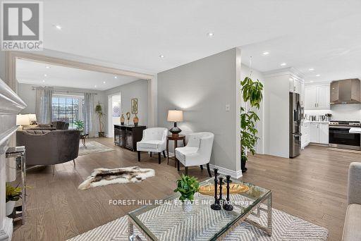 15 Toporowski Avenue, Richmond Hill, Ontario  L4S 2G8 - Photo 18 - N13020496