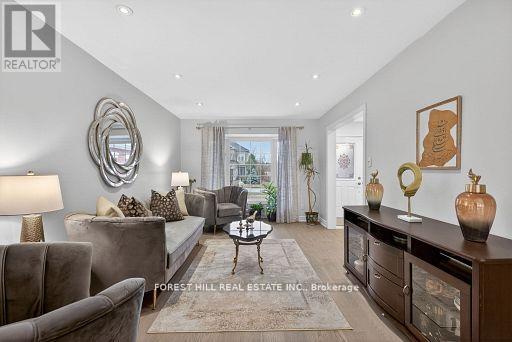 15 Toporowski Avenue, Richmond Hill, Ontario  L4S 2G8 - Photo 21 - N13020496