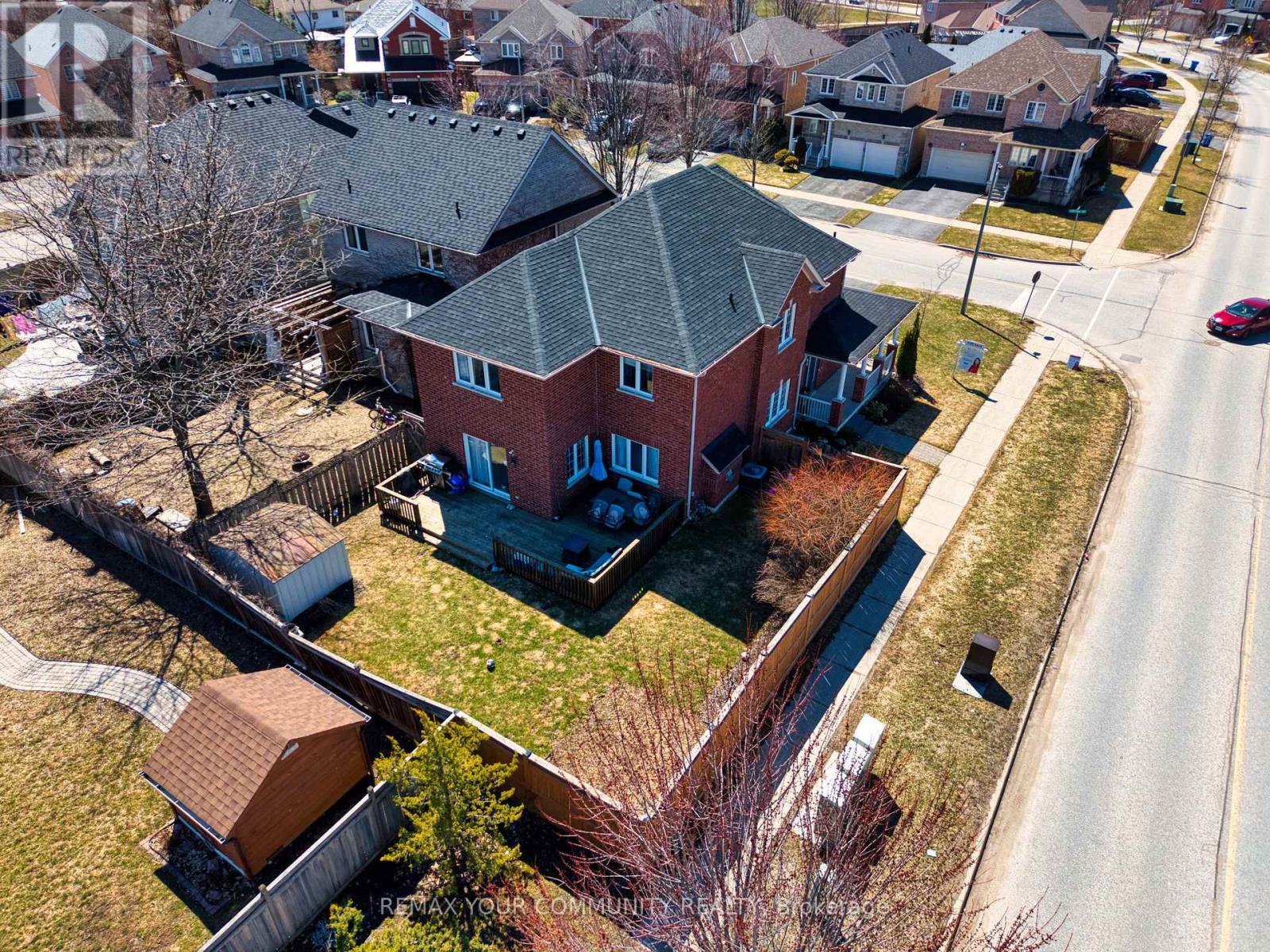 2 Laurelbank Crescent, Georgina, Ontario  L4P 4H6 - Photo 43 - N13020504