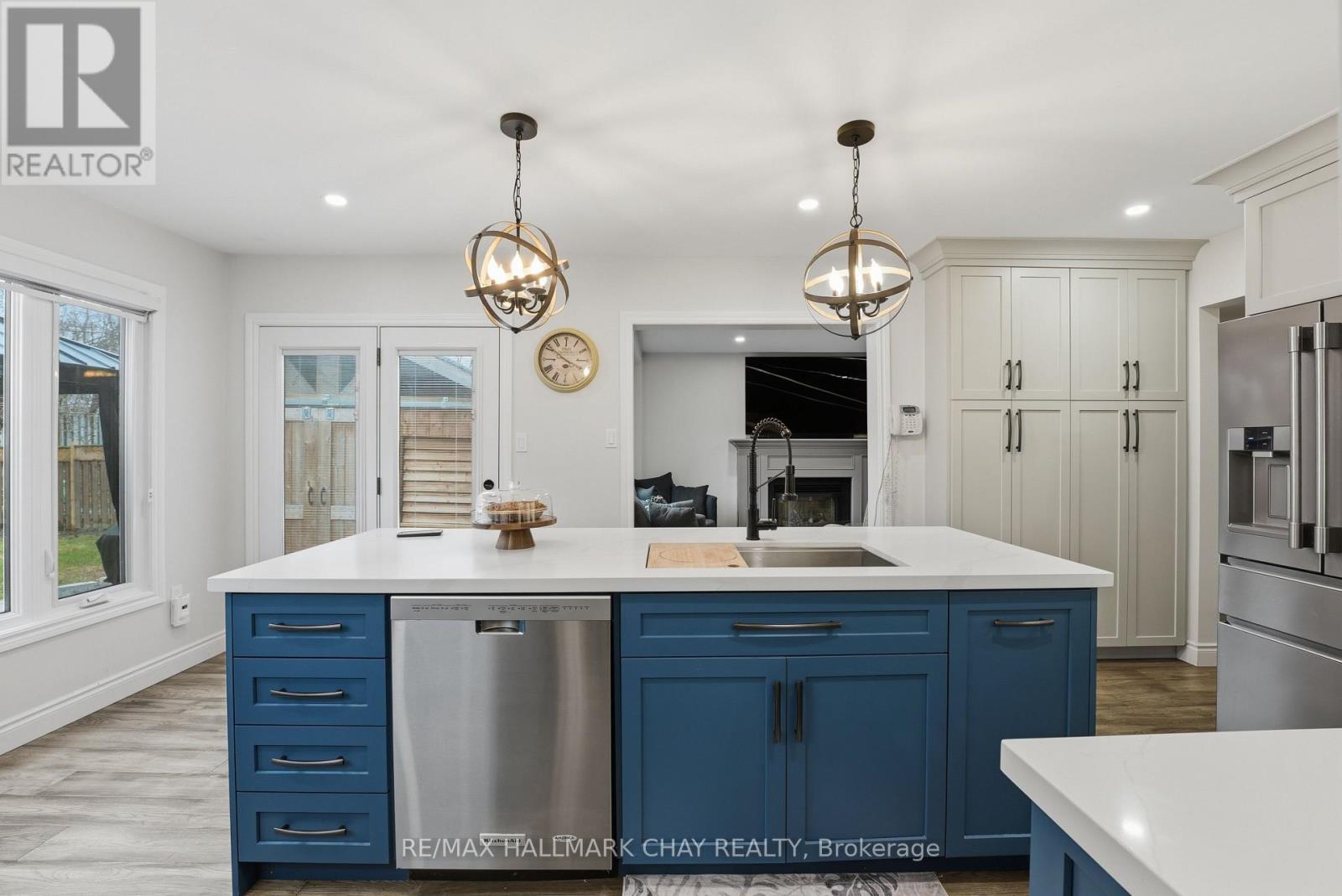 120 Herrell Avenue, Barrie (Painswick North), Ontario  L4N 6V1 - Photo 12 - S13020328