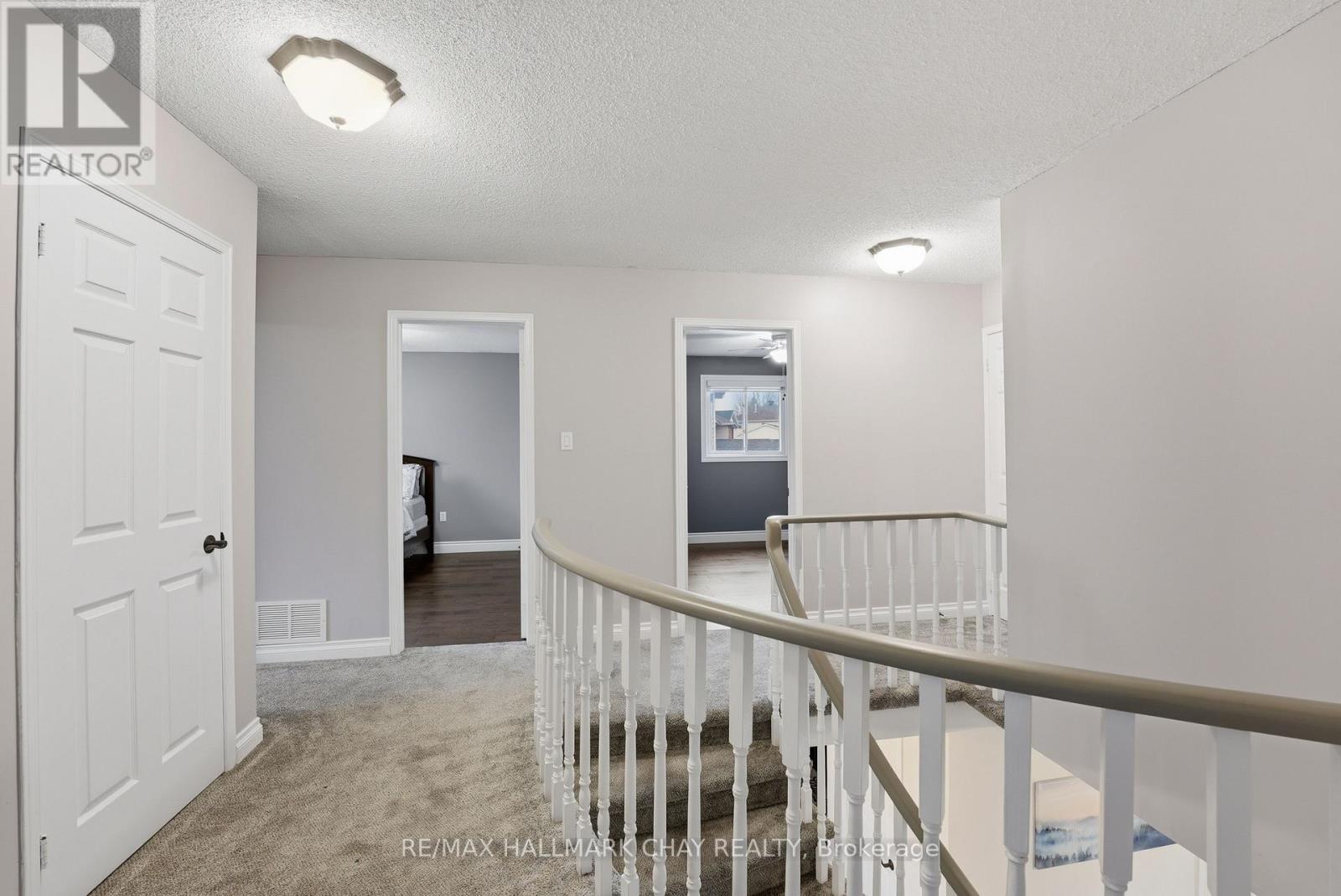 120 Herrell Avenue, Barrie (Painswick North), Ontario  L4N 6V1 - Photo 18 - S13020328