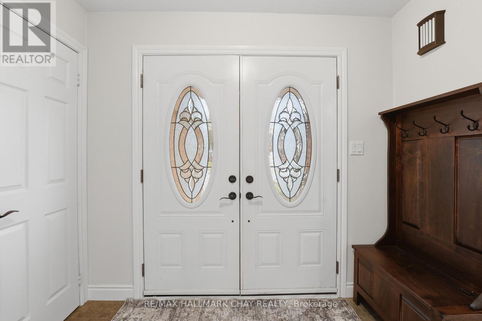 120 Herrell Avenue, Barrie (Painswick North), Ontario  L4N 6V1 - Photo 3 - S13020328