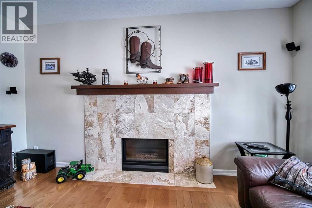 409 9 Street, Beiseker, Alberta  T0M 0G0 - Photo 8 - A2255852