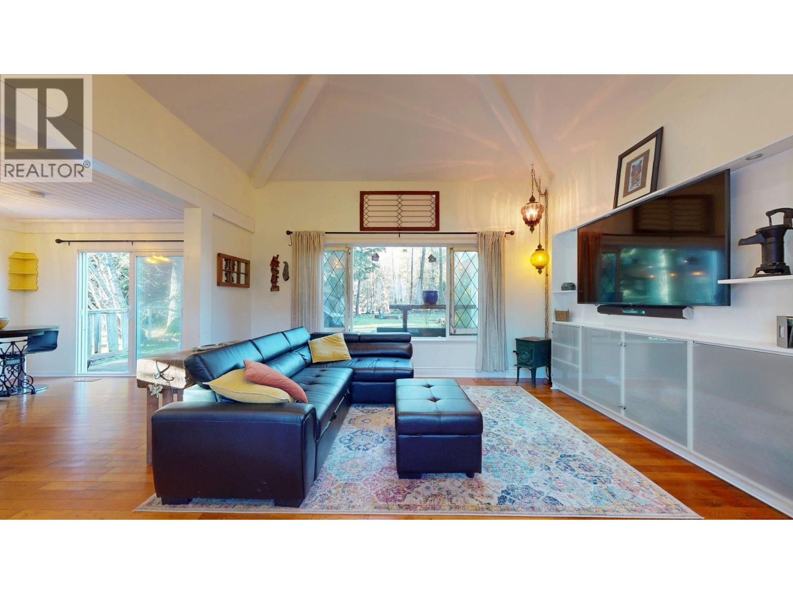 1110 Laramee Road, Squamish, British Columbia  V0N 1H0 - Photo 9 - R3110429