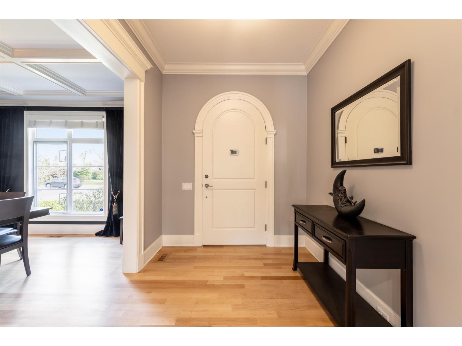 14048 30 Avenue, Surrey, British Columbia  V4P 2N3 - Photo 3 - R3113170