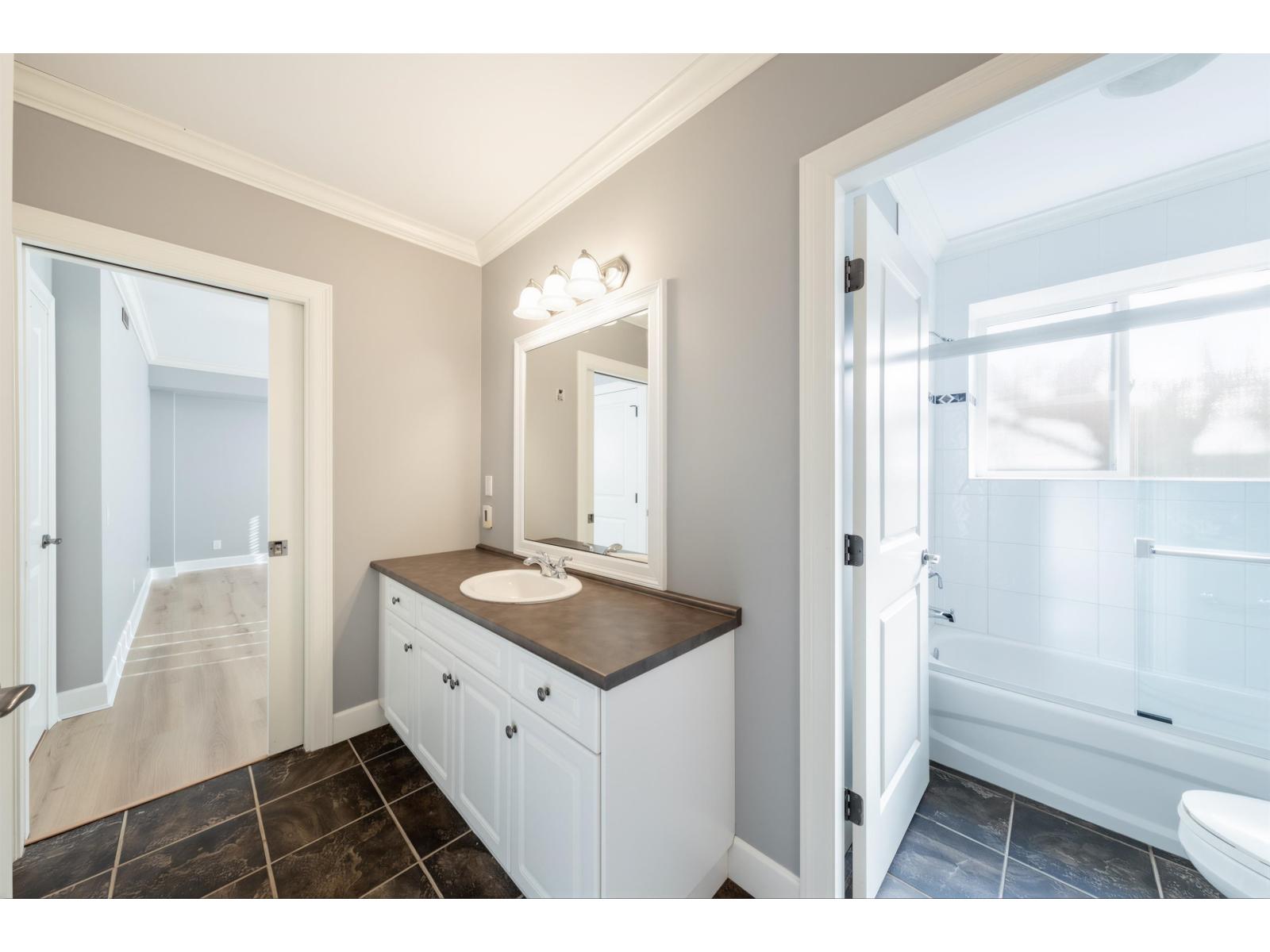 14048 30 Avenue, Surrey, British Columbia  V4P 2N3 - Photo 36 - R3113170