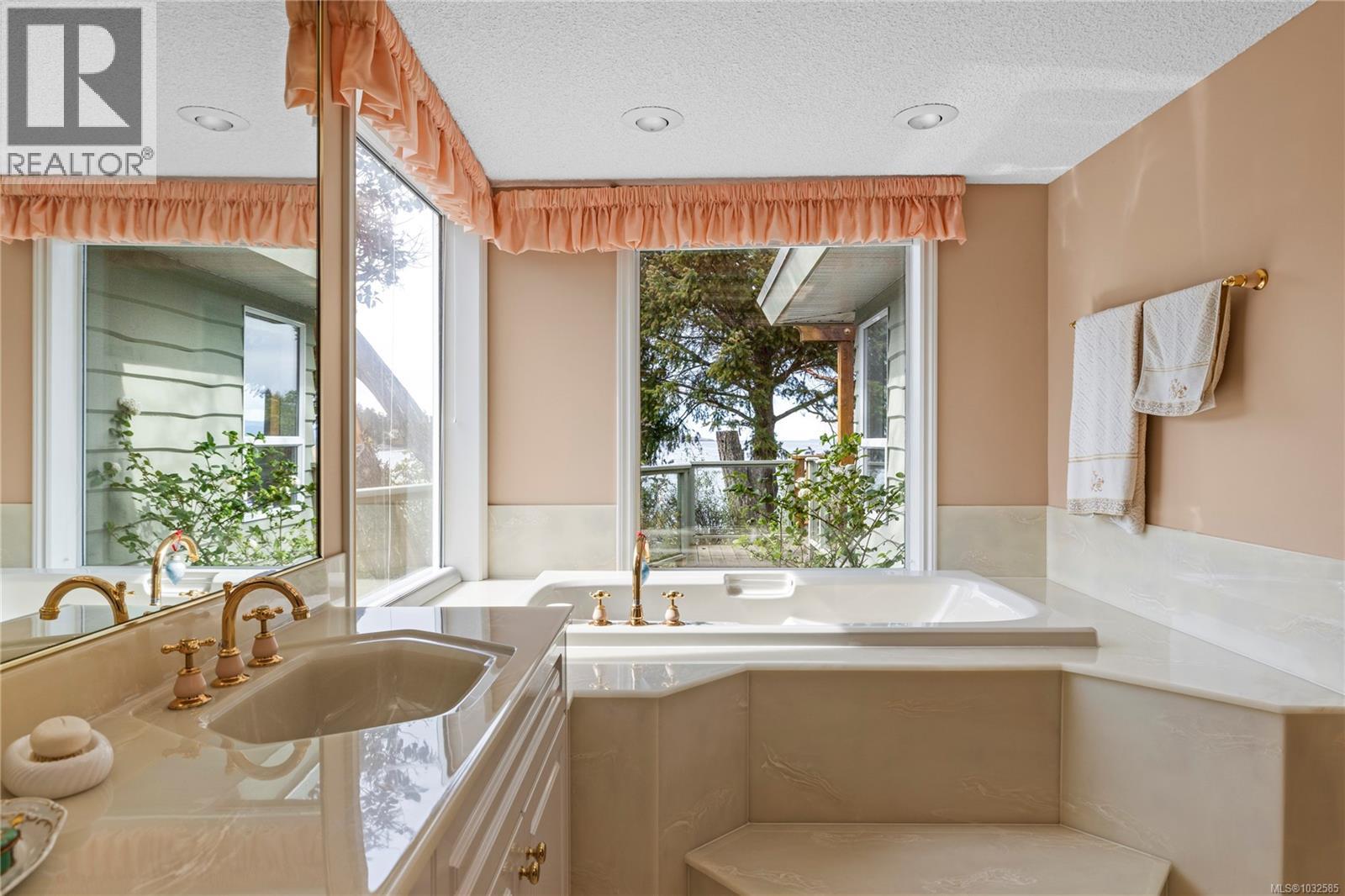 1545 Dorcas Point Rd, Nanoose Bay, British Columbia  V9P 6B4 - Photo 38 - 1032585