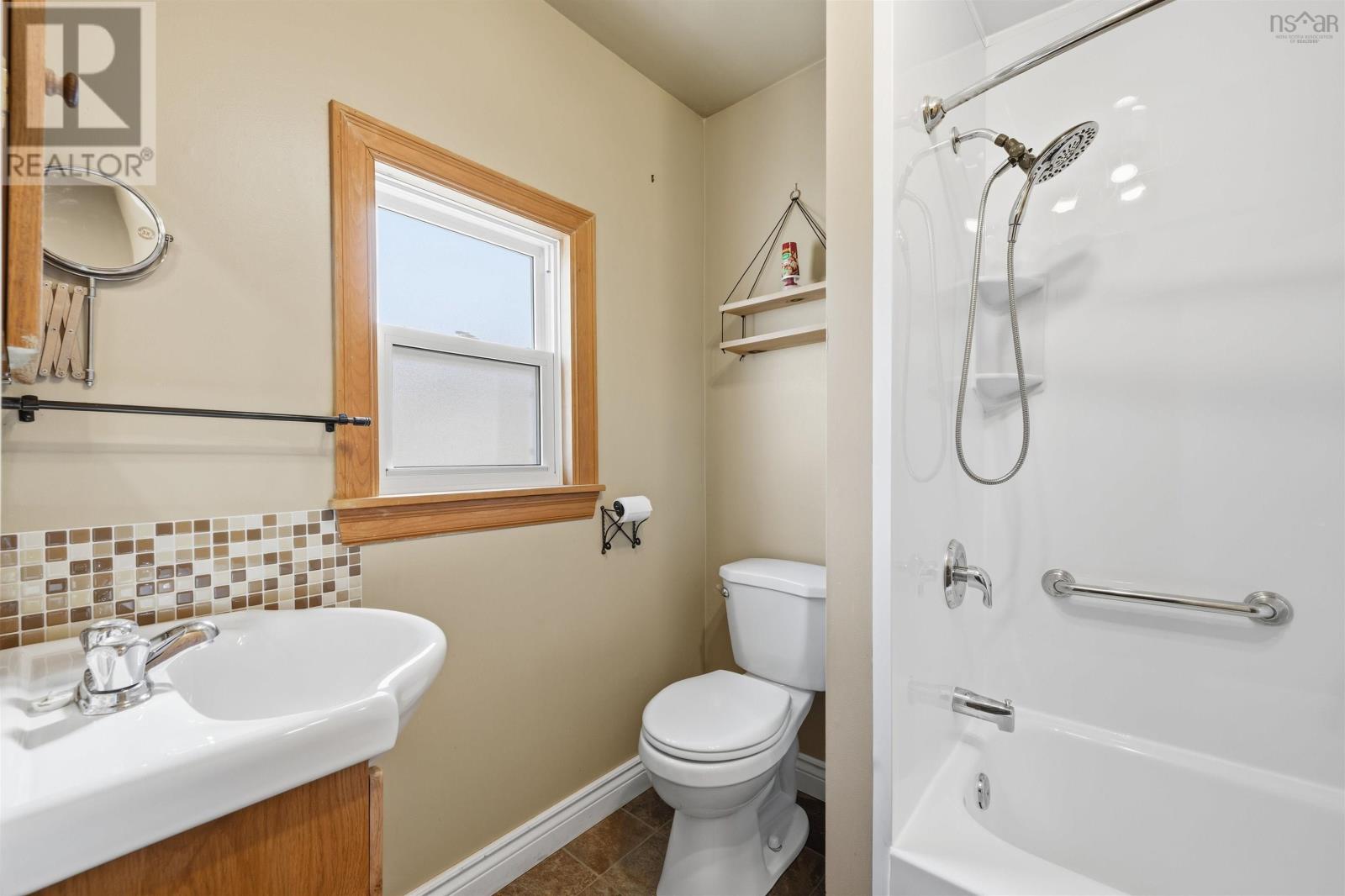 10 Margate Drive, Armdale, Nova Scotia  B3P 1N6 - Photo 17 - 202607992