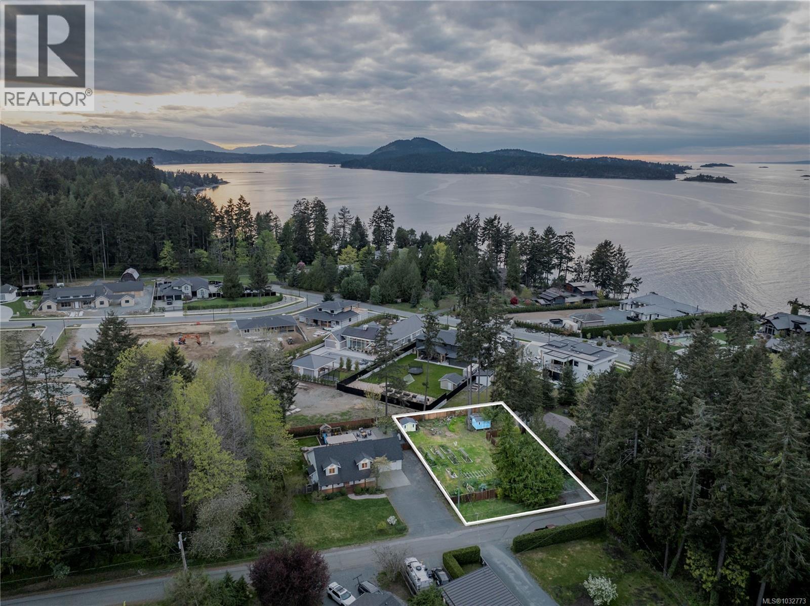 Lot A 7131 Peterson Rd, Lantzville, British Columbia  V0R 2H0 - Photo 1 - 1032773