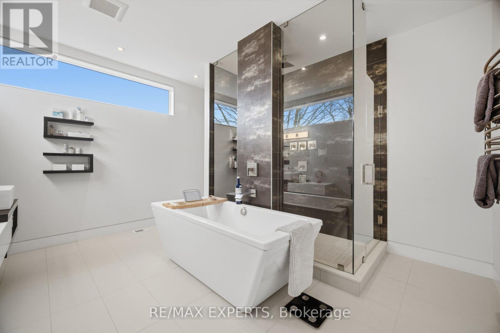 1527 Glenhill Crescent, Mississauga, Ontario  L5H 3C4 - Photo 35 - W13020210