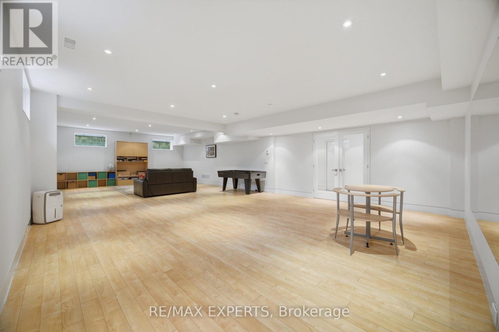 1527 Glenhill Crescent, Mississauga, Ontario  L5H 3C4 - Photo 44 - W13020210