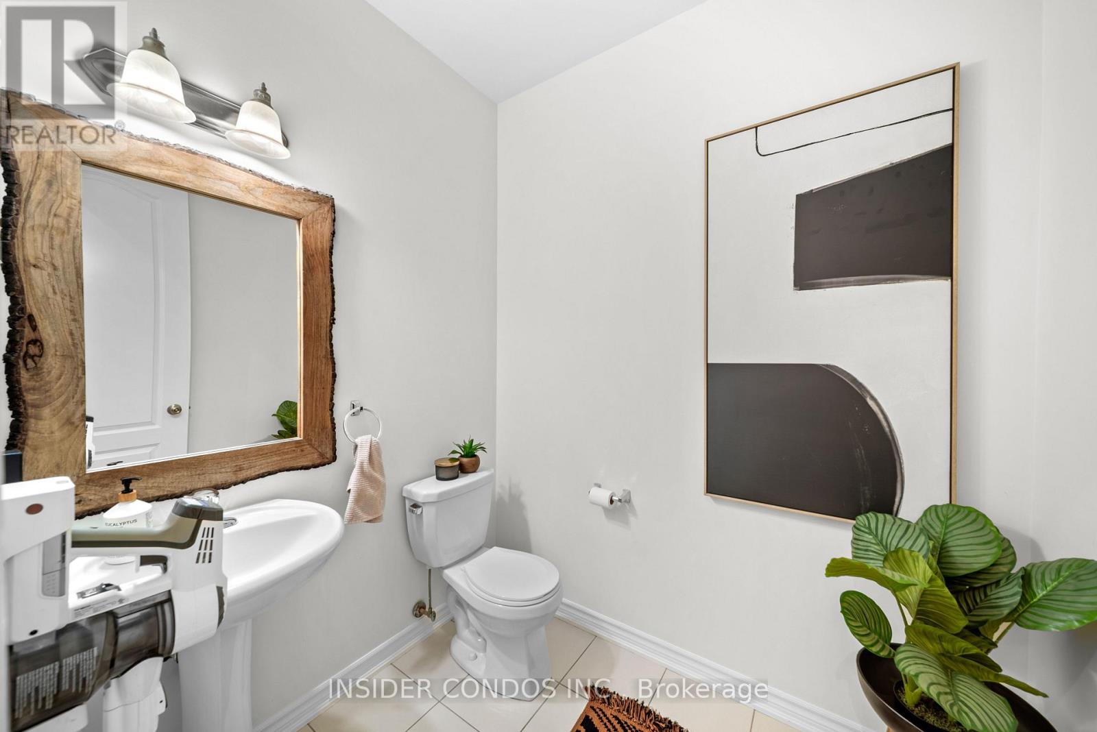 185 Bonnieglen Farm Boulevard, Caledon, Ontario  L6P 1K7 - Photo 14 - W13020218