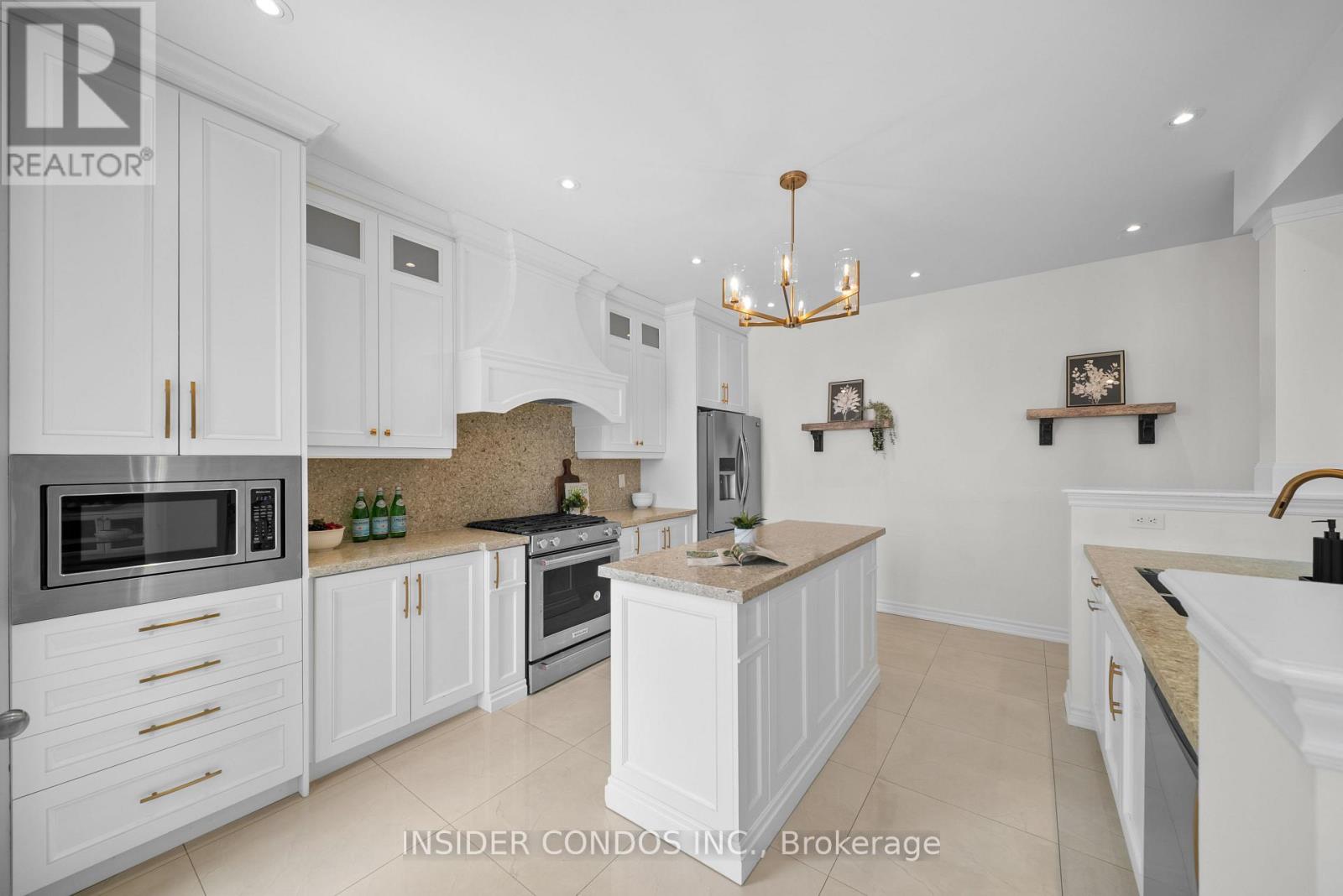 185 Bonnieglen Farm Boulevard, Caledon, Ontario  L6P 1K7 - Photo 18 - W13020218