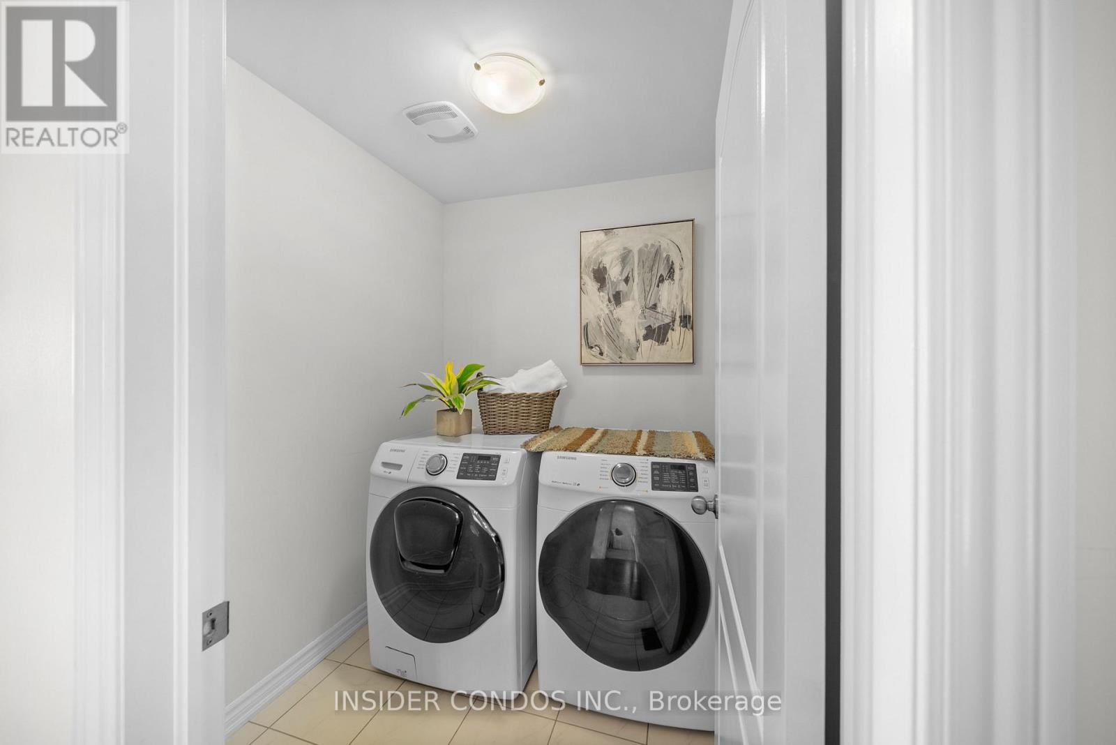 185 Bonnieglen Farm Boulevard, Caledon, Ontario  L6P 1K7 - Photo 25 - W13020218