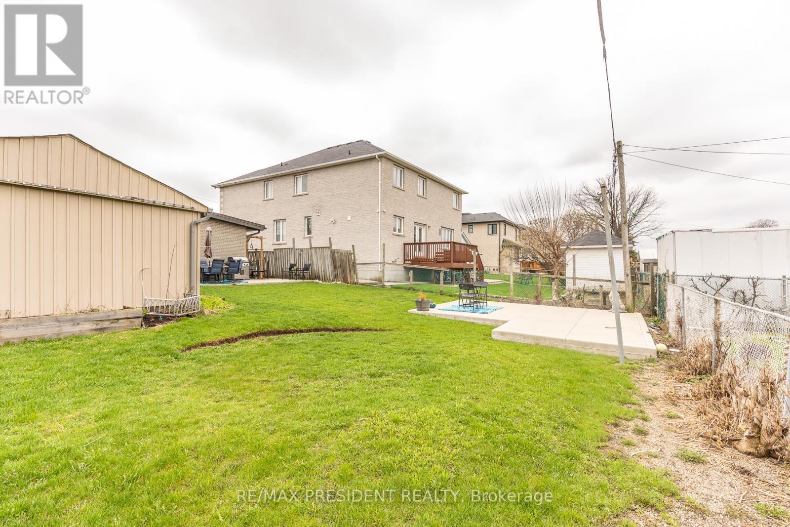 7648 Redstone Road, Mississauga, Ontario  L4T 2B9 - Photo 33 - W13020222