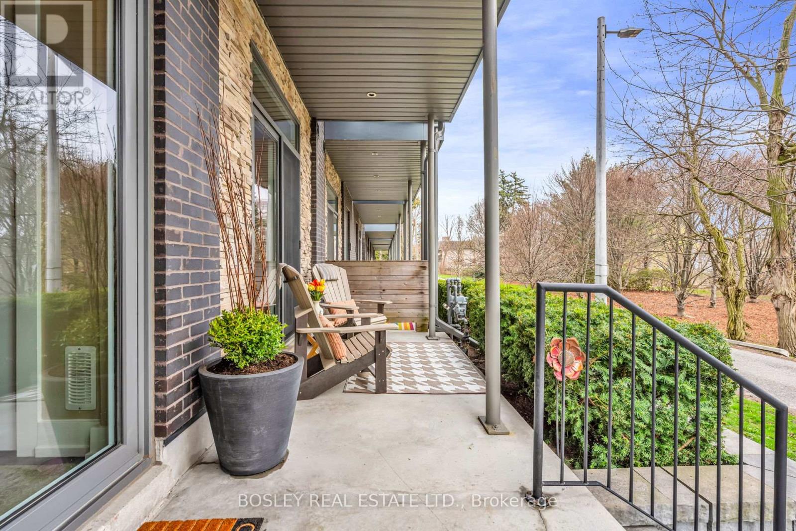 29 Godfrey's Lane, Mississauga, Ontario  L5H 2T1 - Photo 3 - W13020232