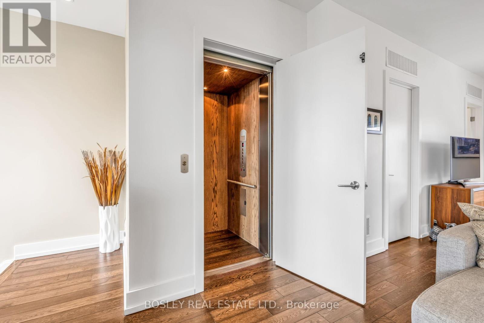 29 Godfrey's Lane, Mississauga, Ontario  L5H 2T1 - Photo 42 - W13020232