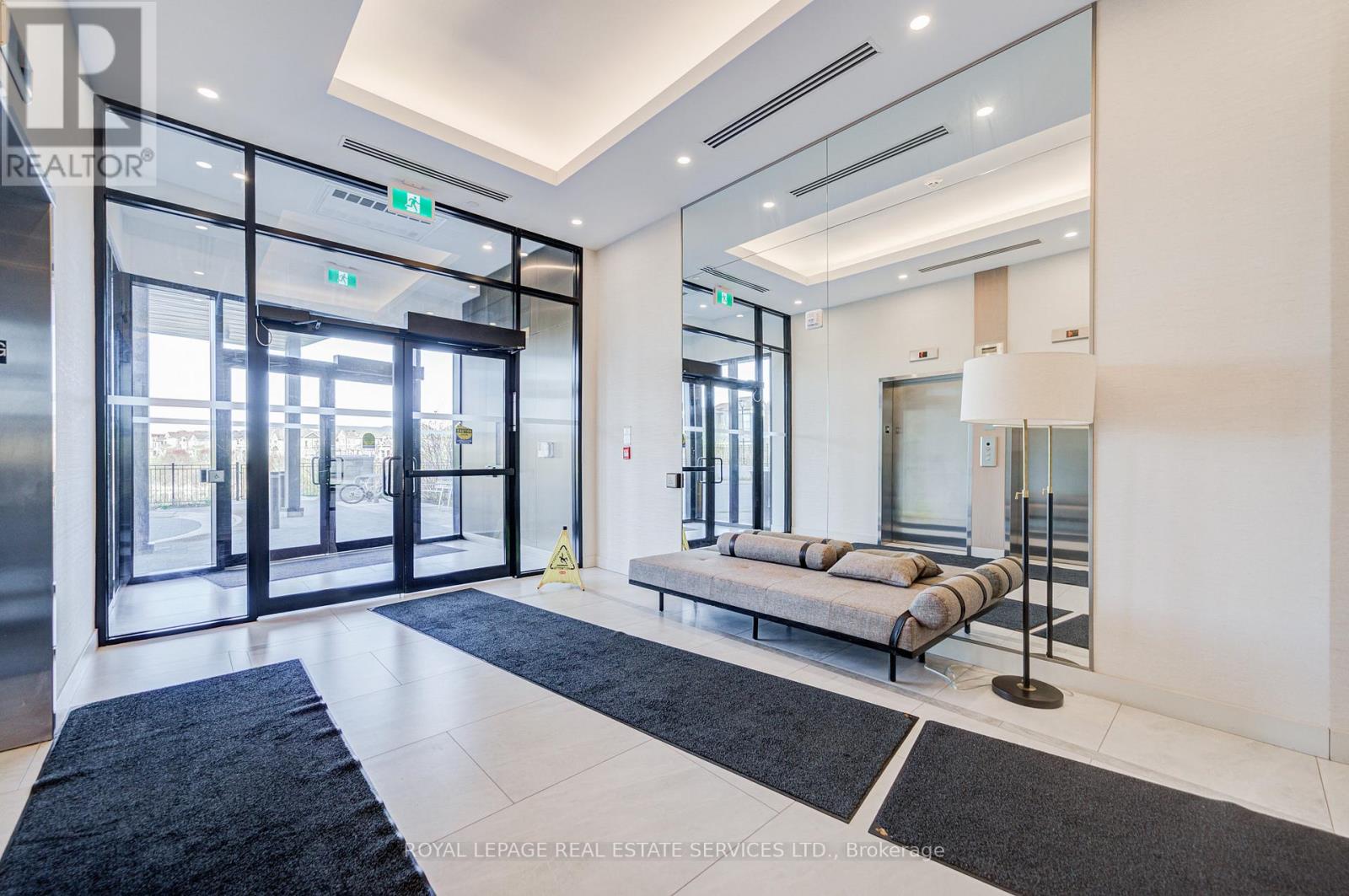 510 - 3265 Carding Mill Trail, Oakville, Ontario  L6M 0W6 - Photo 4 - W13020280