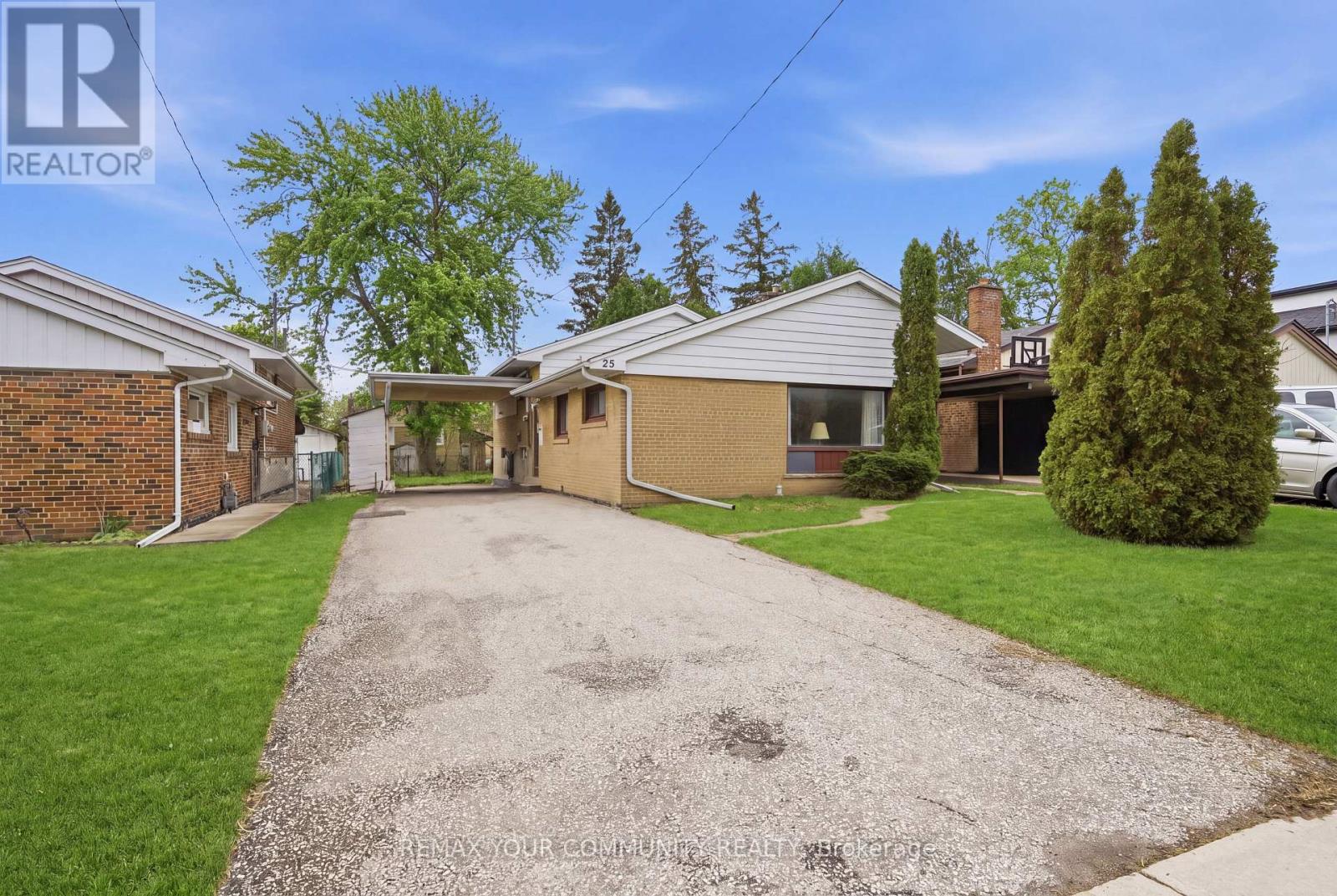 25 FORDWICH CRESCENT, Toronto, Ontario