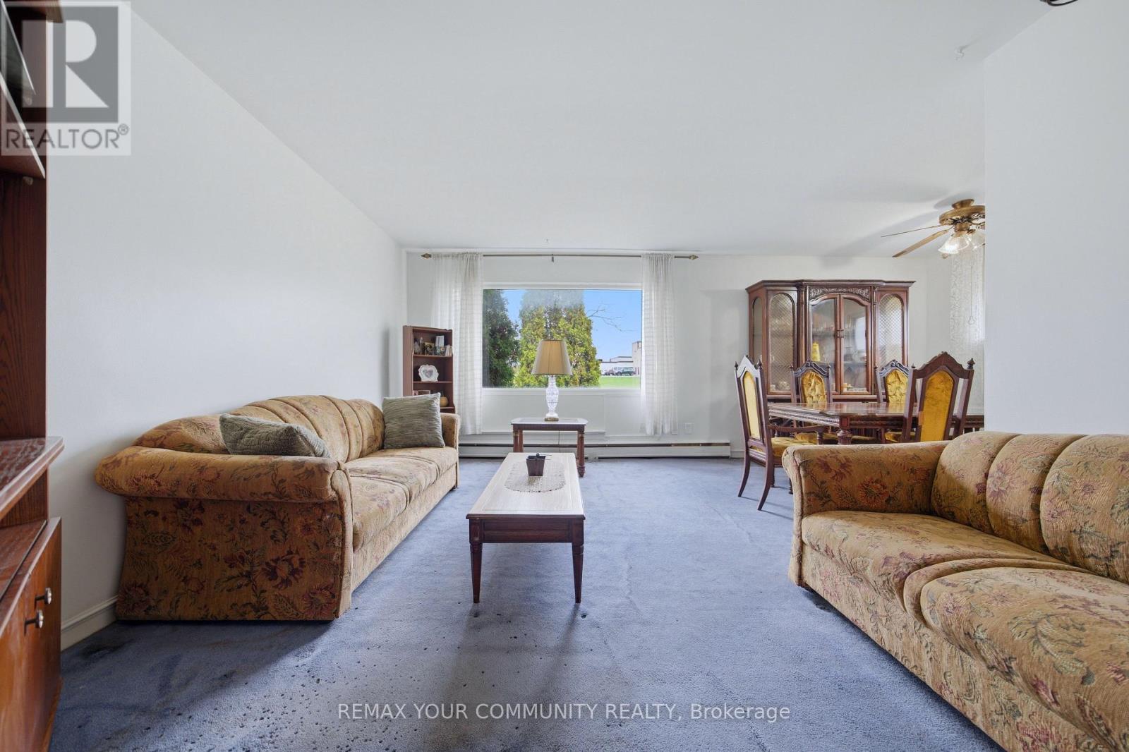 25 Fordwich Crescent, Toronto, Ontario  M9W 2T3 - Photo 8 - W13020316