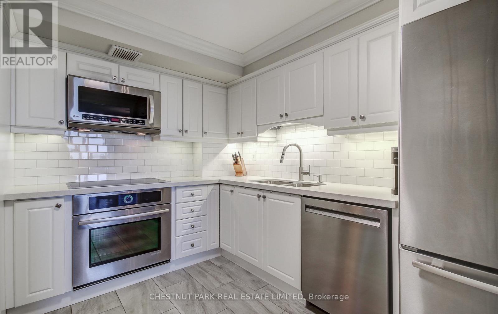 1410 - 1400 Dixie Road, Mississauga, Ontario  L5E 3E1 - Photo 9 - W13020326