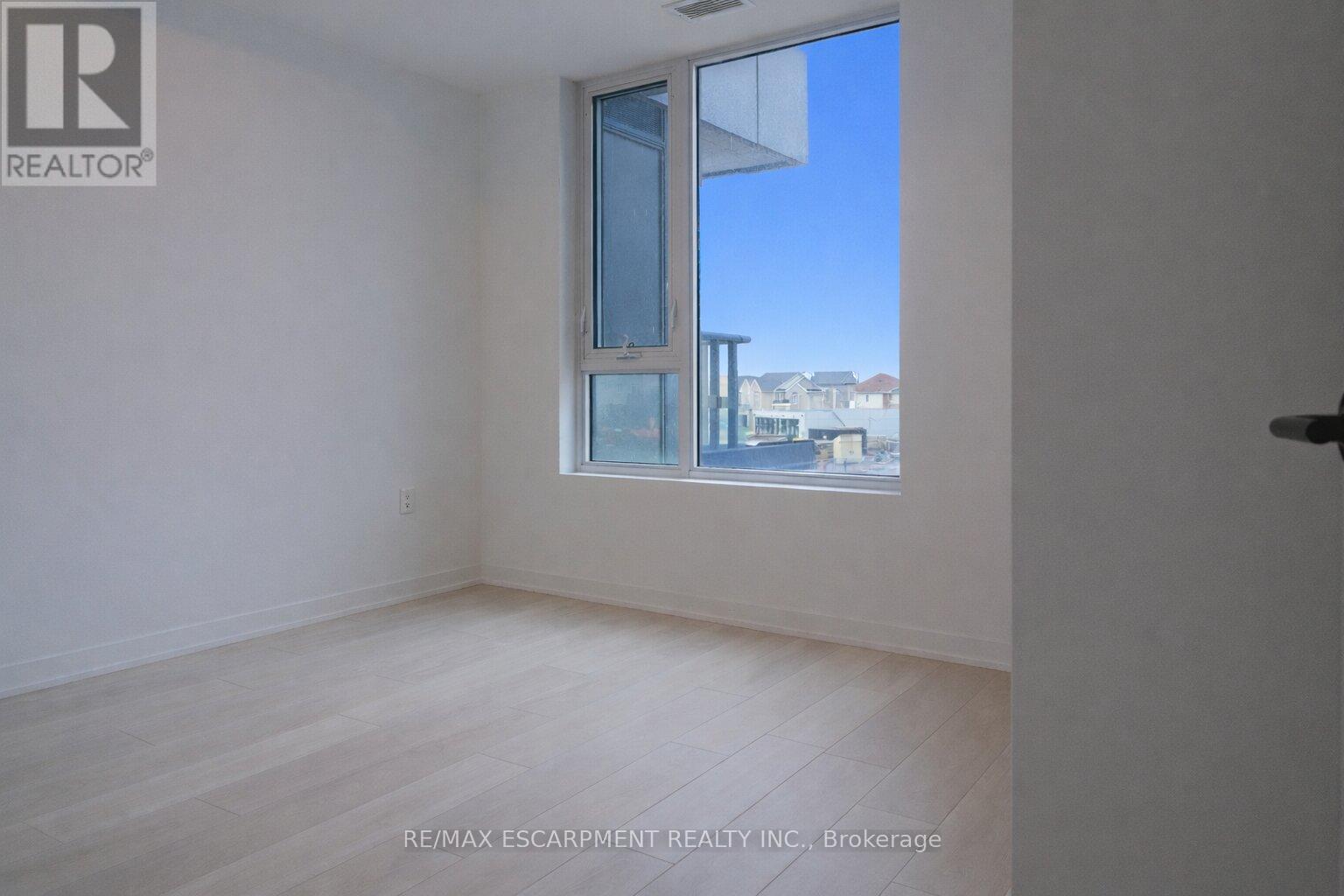 202 - 4878 Powers Common, Burlington, Ontario  L7M 2B4 - Photo 15 - W13020372