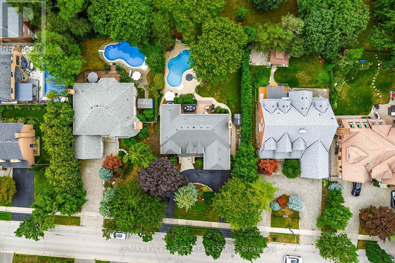 2446 Hammond Road, Mississauga, Ontario  L5K 1T2 - Photo 1 - W13020418