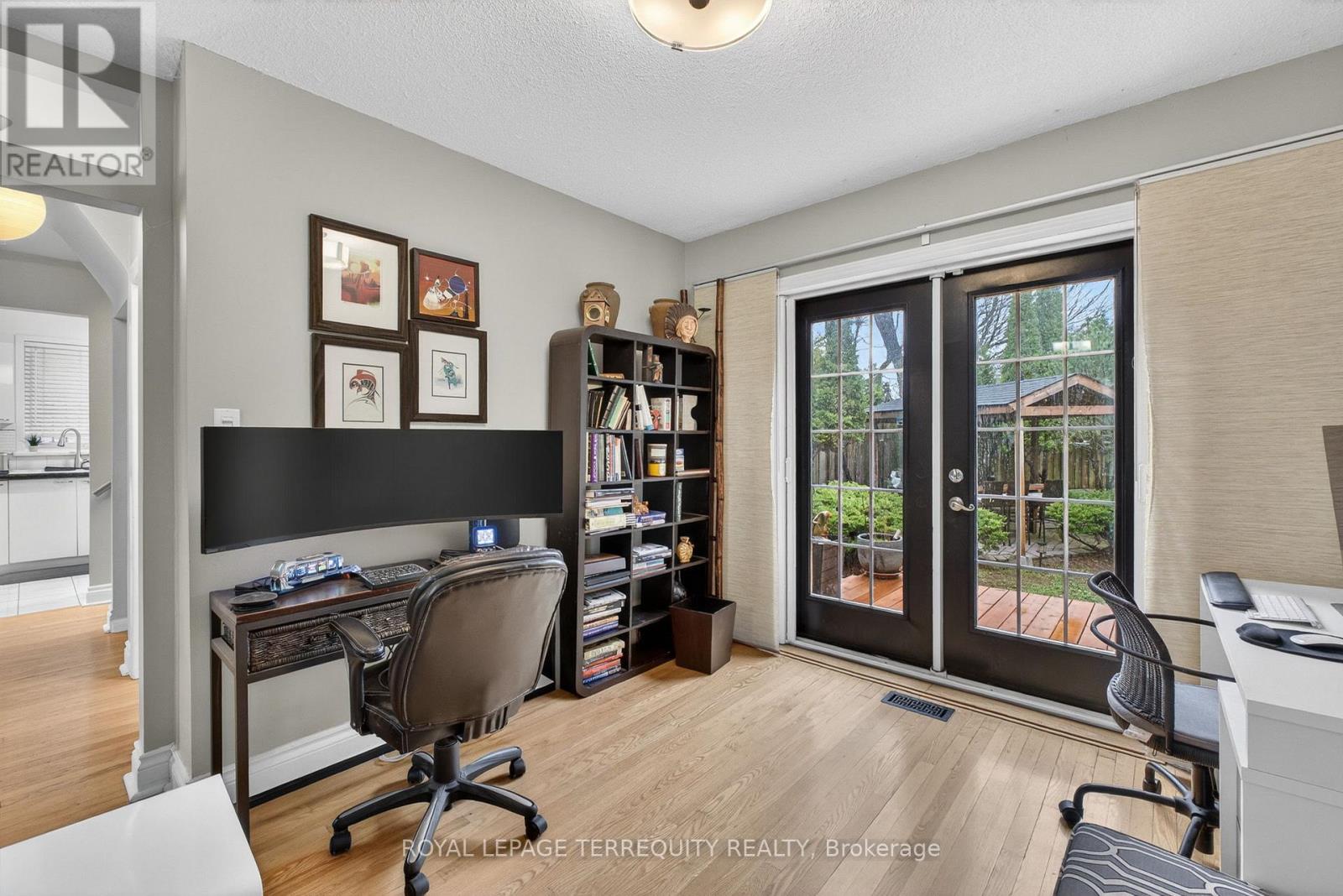 47 Berl Avenue, Toronto, Ontario  M8Y 3C6 - Photo 10 - W13020420