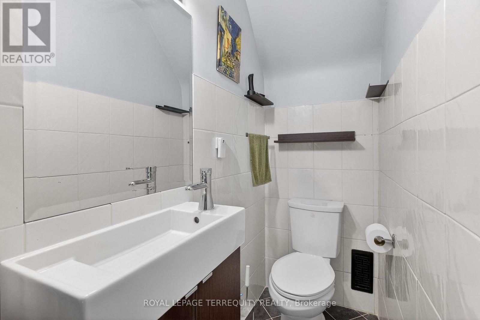 47 Berl Avenue, Toronto, Ontario  M8Y 3C6 - Photo 27 - W13020420